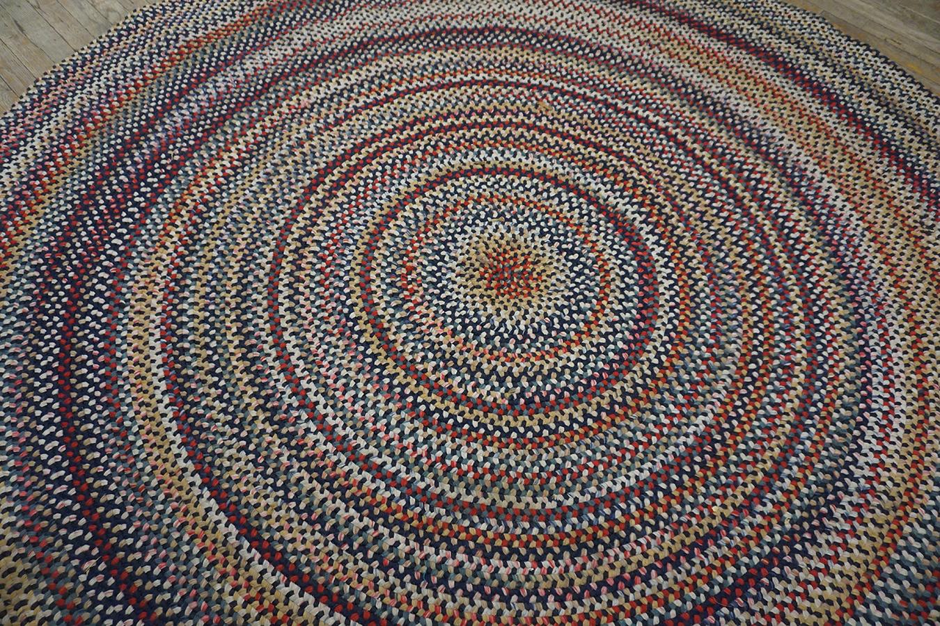 1930s American Braided Rug ( 8' R - 245 R ) For Sale 1
