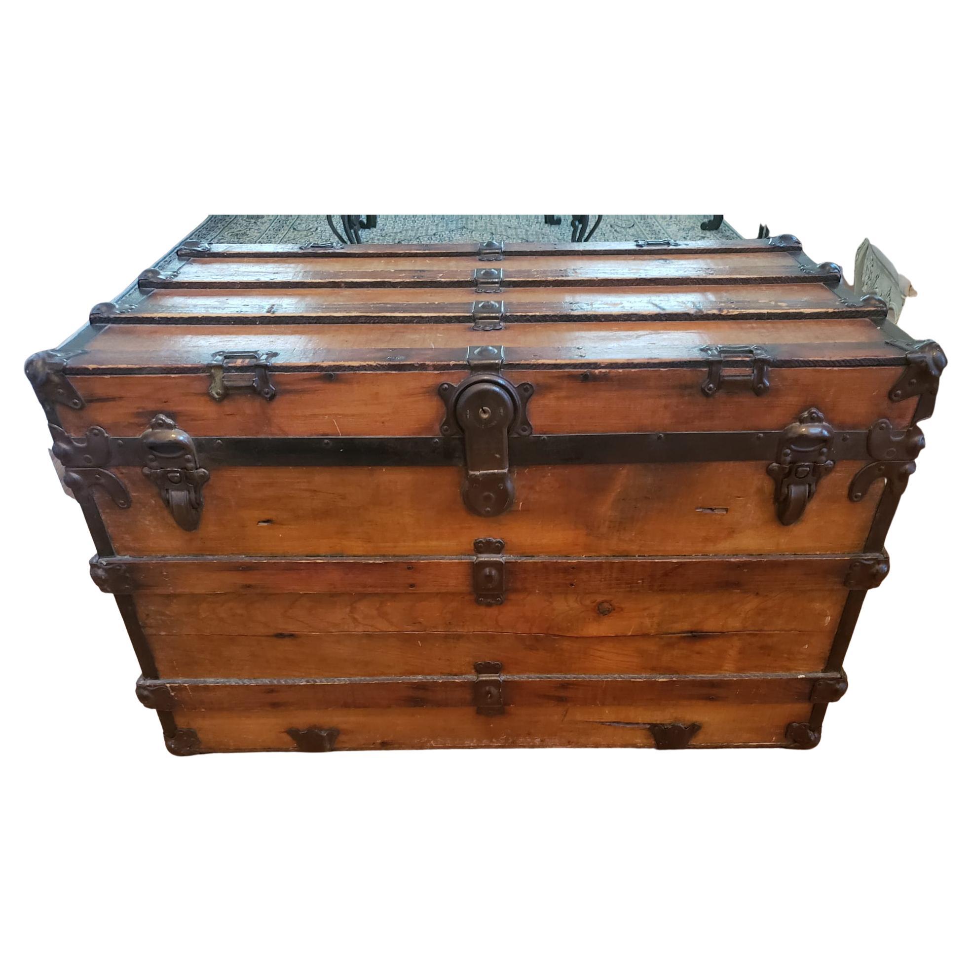 1930s American Classical Wooden and Steel Cedar Lined Trunk 1