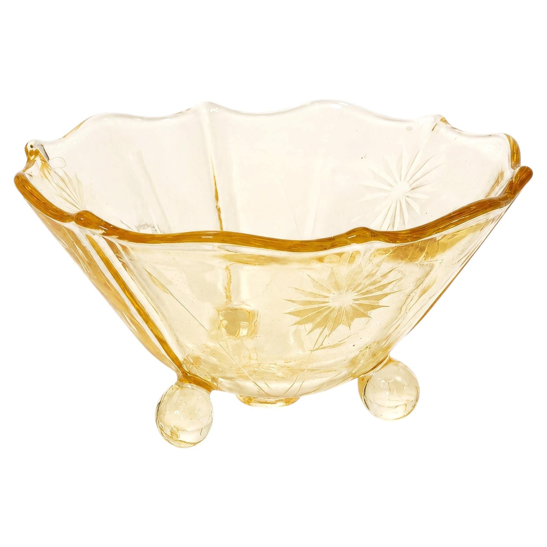 1930s American Depression Glass Bowl, Yellow Starburst, Three Feet For Sale