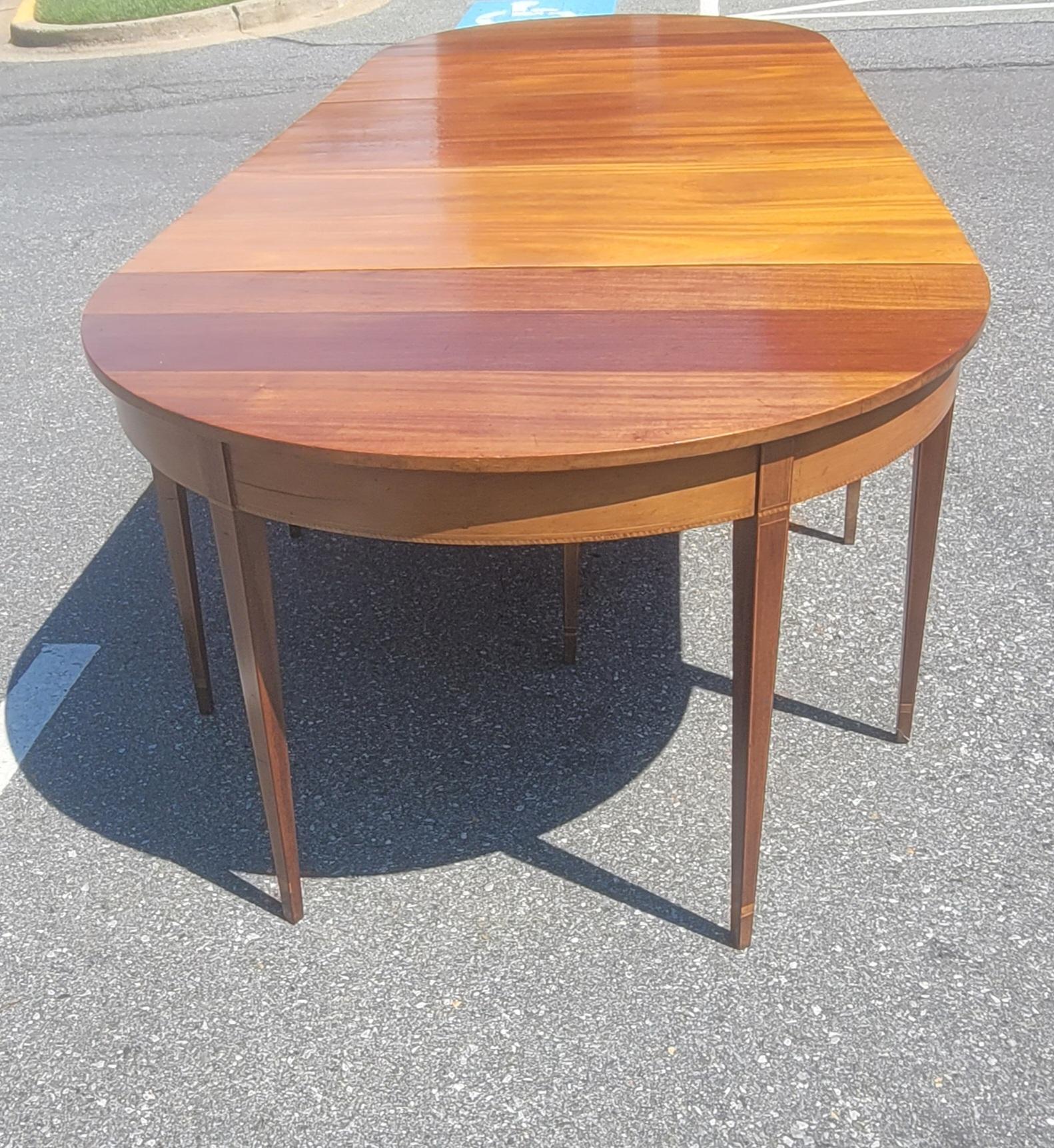 20th Century 1930s American Federal Inlaid Mahogany 3-Part Banquet Table For Sale