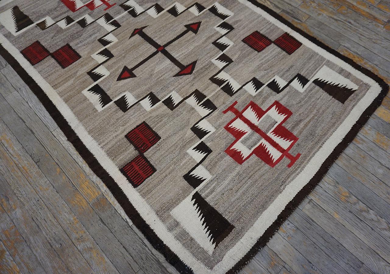1930s American Navajo Carpet with Storm Pattern For Sale 7