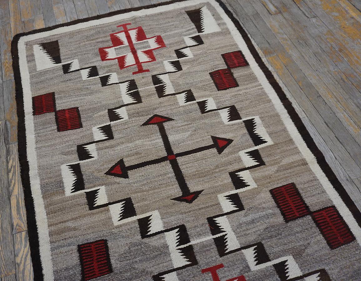 1930s American Navajo Carpet with Storm Pattern For Sale 11