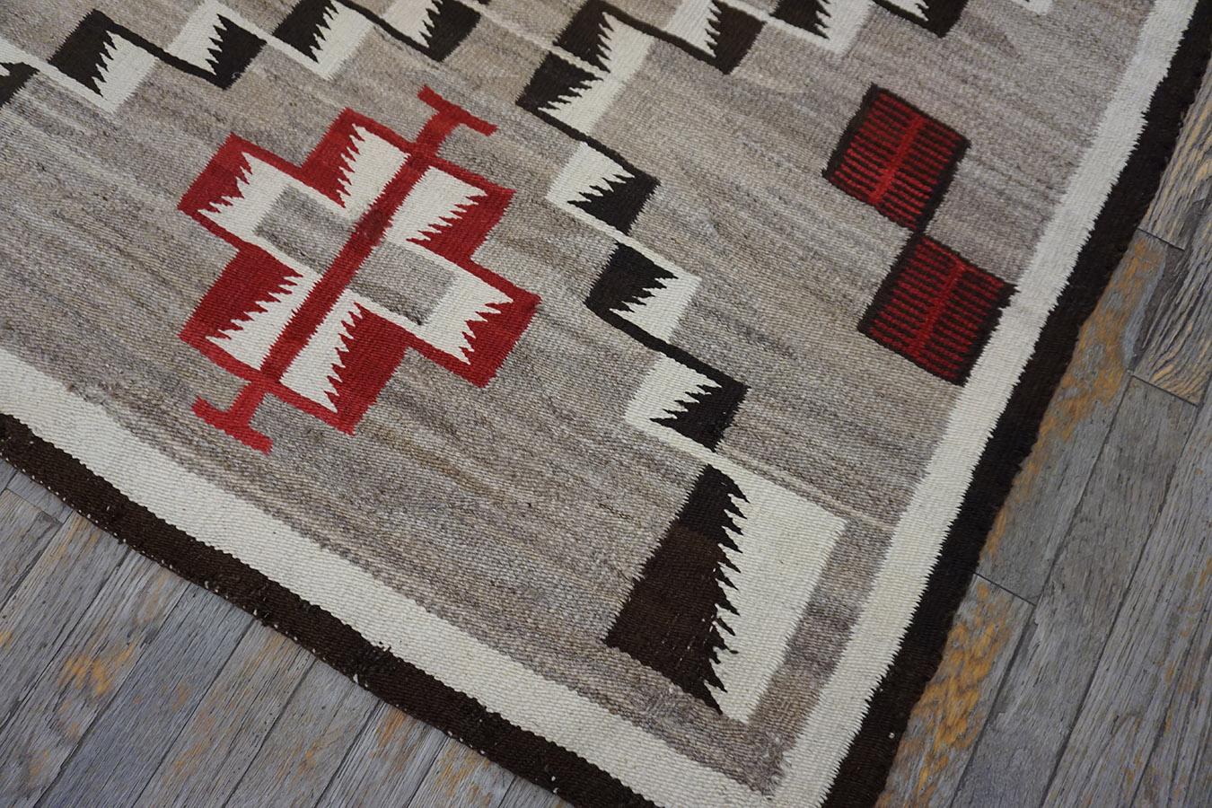 Hand-Woven 1930s American Navajo Carpet with Storm Pattern For Sale
