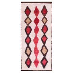 Amerikanischer Navajo-Teppich aus den 1930er Jahren ( 2''10 x 6''4 - 86 x 193)