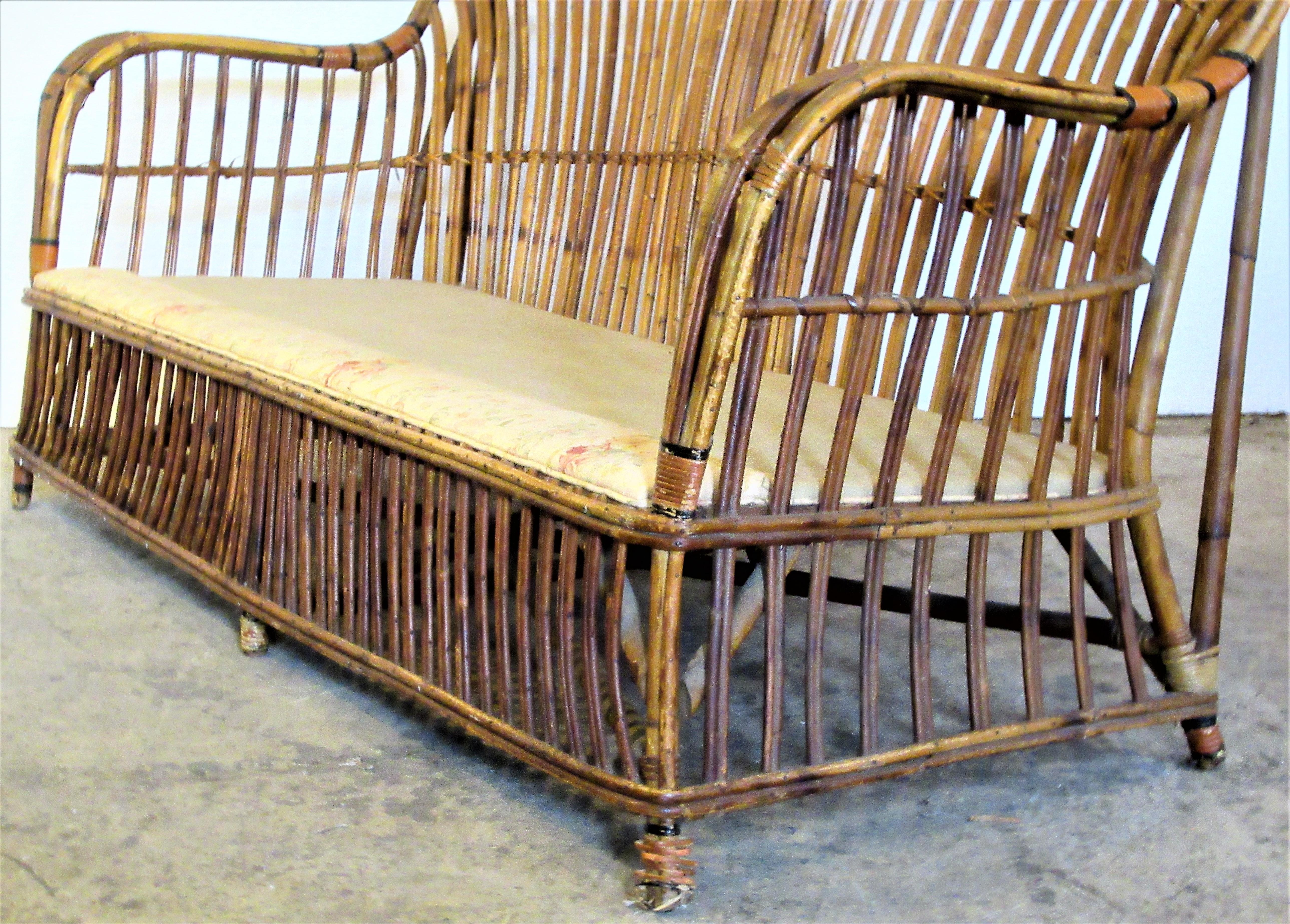 Antique American Stick Wicker Rattan Sofa In Good Condition In Rochester, NY