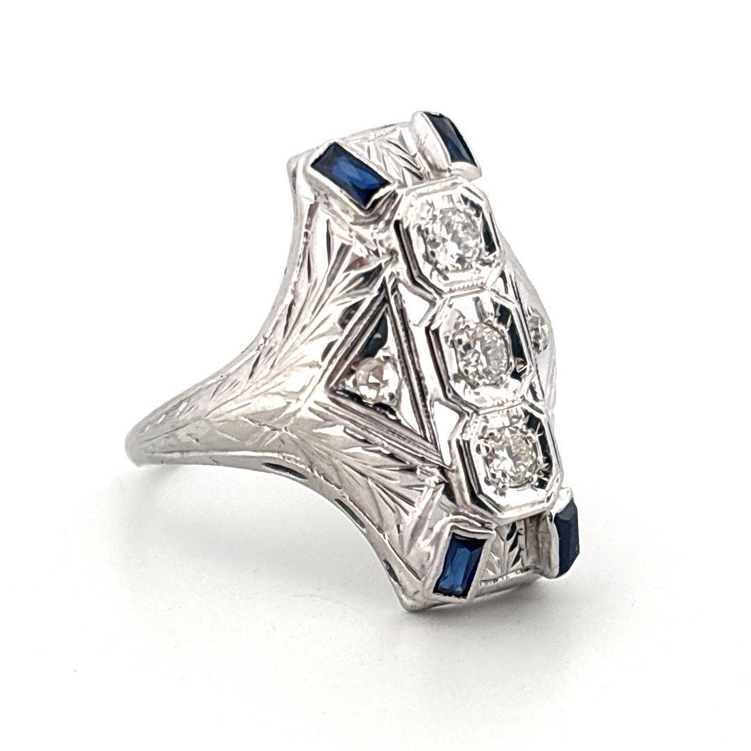 1930’s Antique 0.20ctw Diamond & 0.20ctw Sapphire 18K White Gold Ring For Sale 1