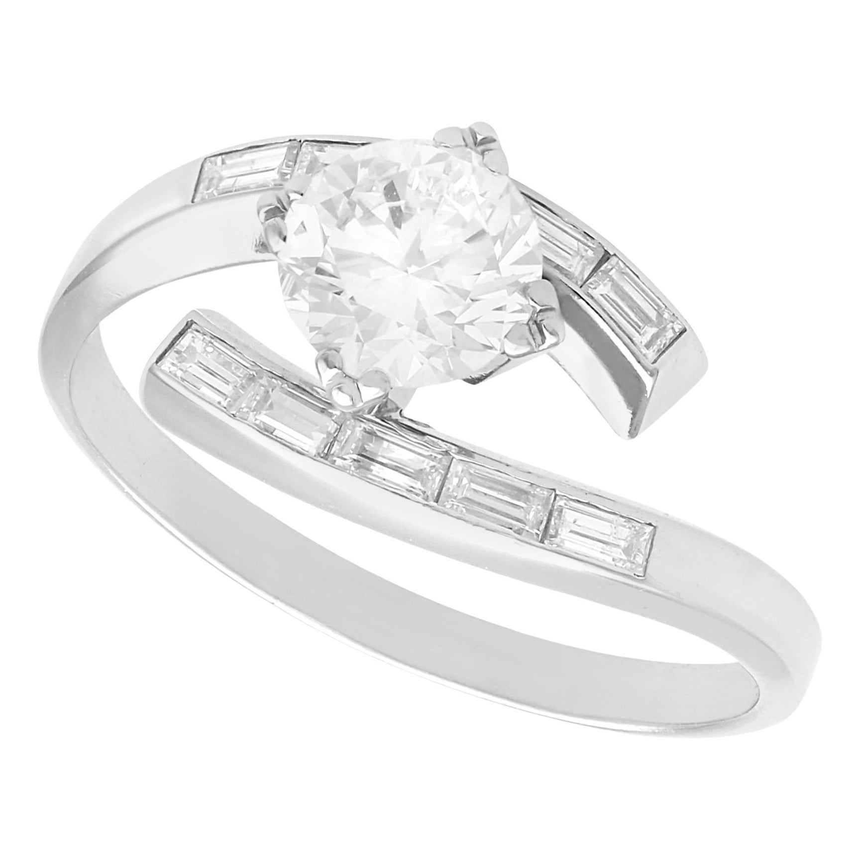 1930er Jahre Antike 1,52 Karat Diamant und 18k Weißgold Twist Ring