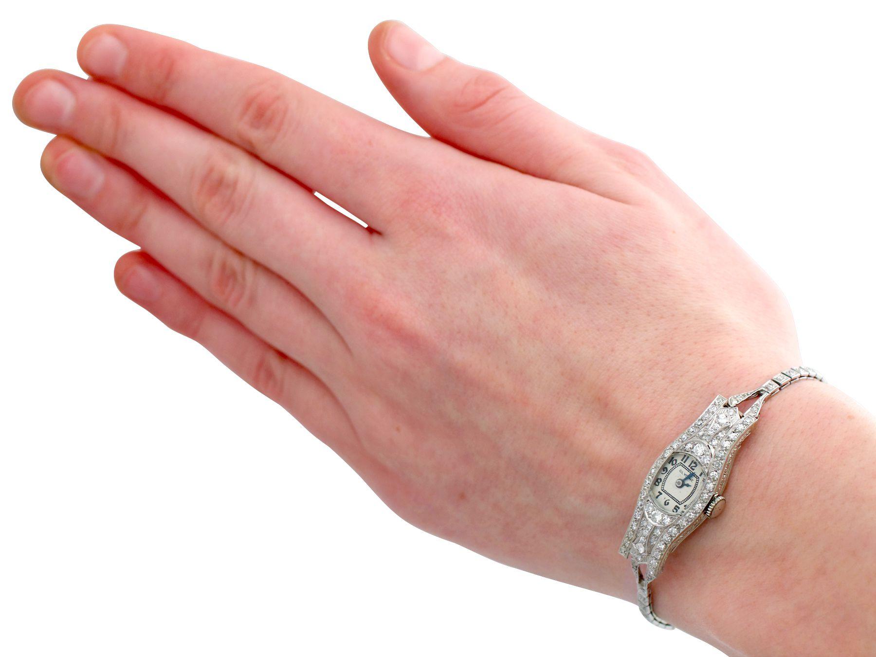 Women's 1930s Antique 2.36 Carat Diamond and Platinum Glycine Cocktail Watch