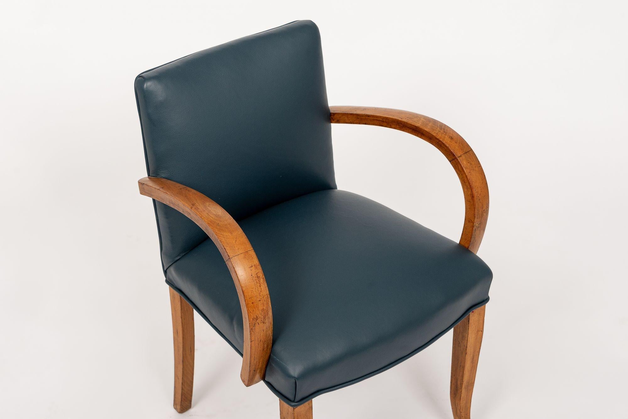 1930s Antique Art Deco Blue Leather & Maple Bentwood Dining Chairs For Sale 5
