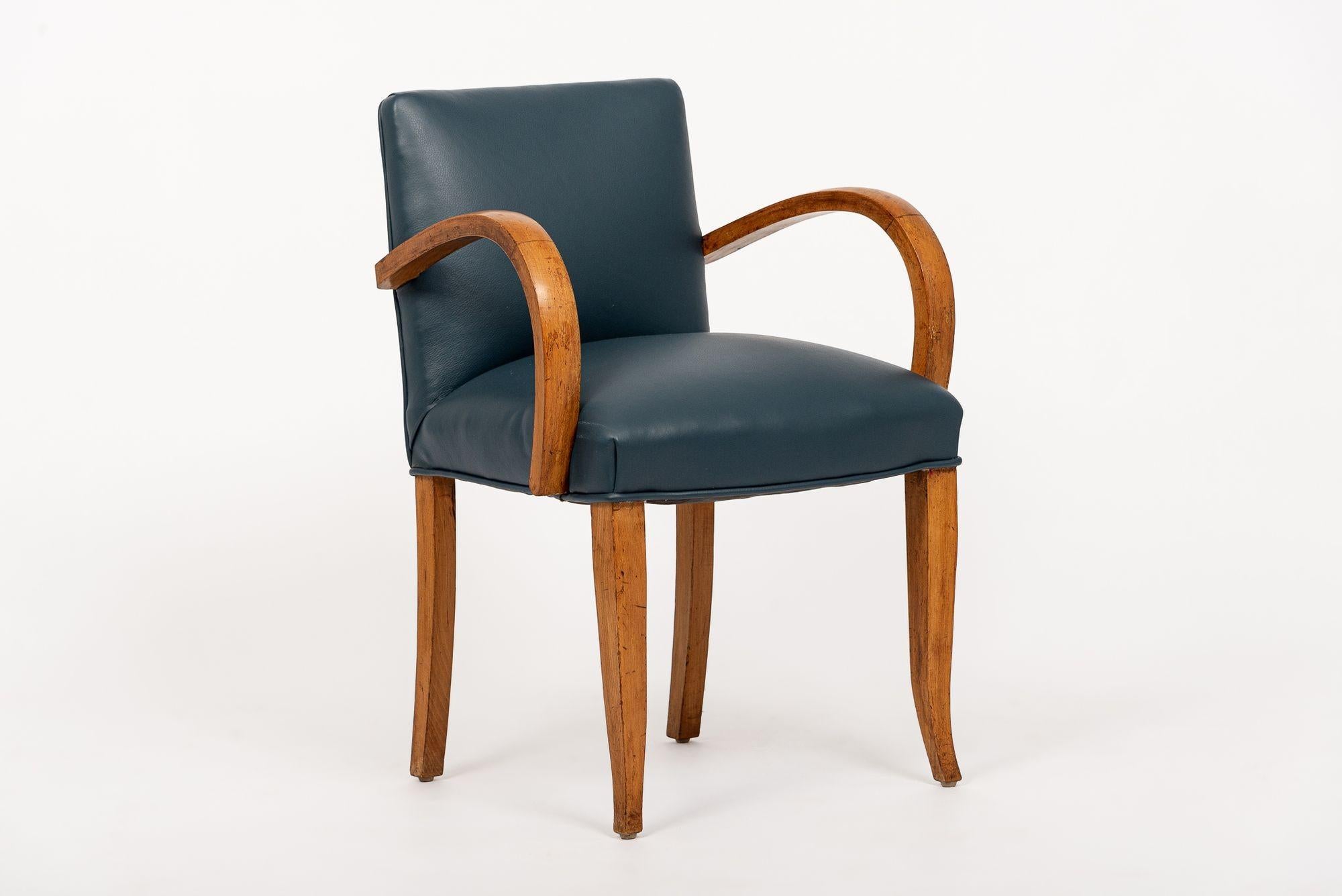 1930s Antique Art Deco Blue Leather & Maple Bentwood Dining Chairs For Sale 4