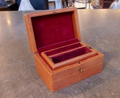 1930s Antique English Brown Leather Box with Original Lock