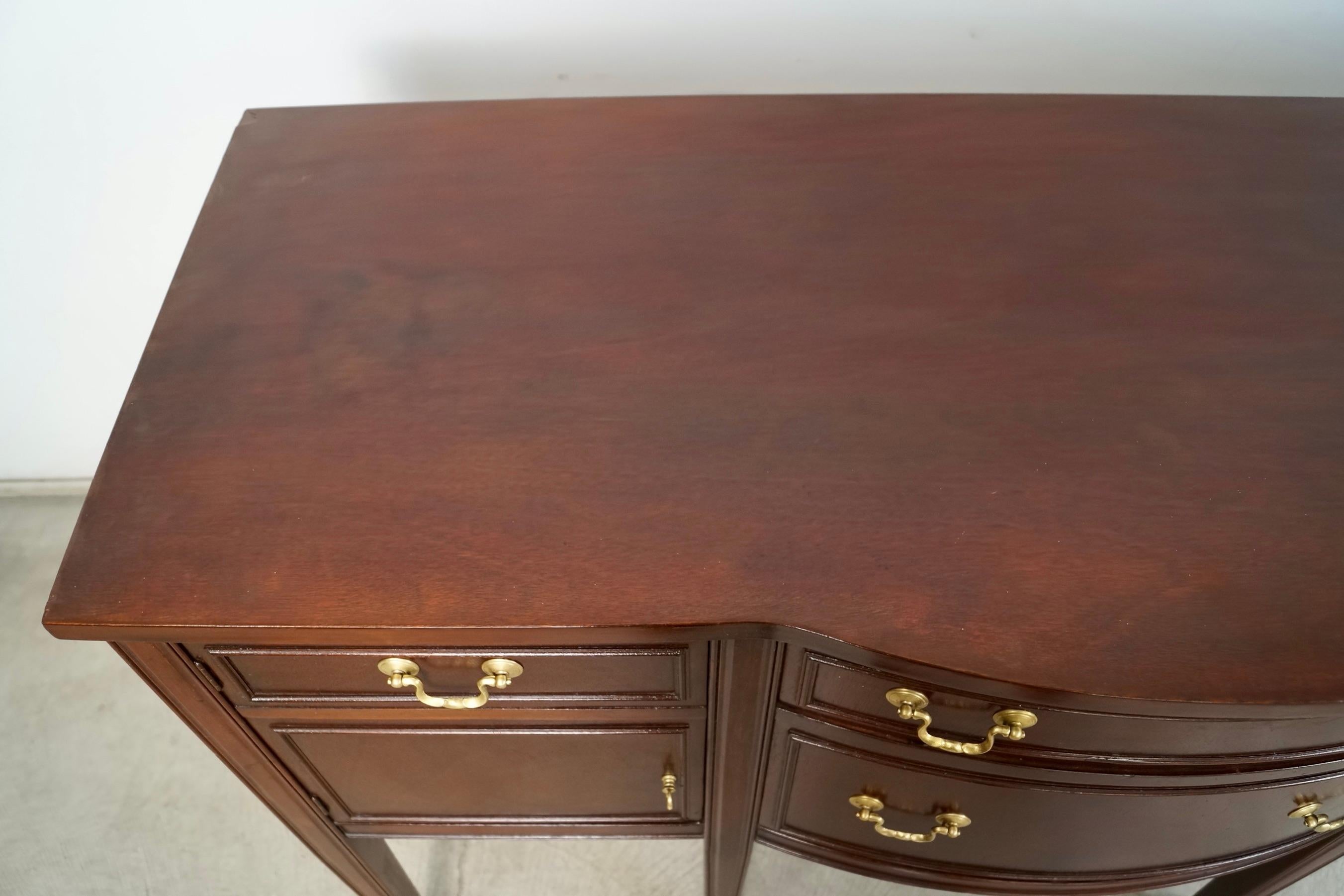 1930's Antique Federal Duncan Phyfe Style Sideboard For Sale 11