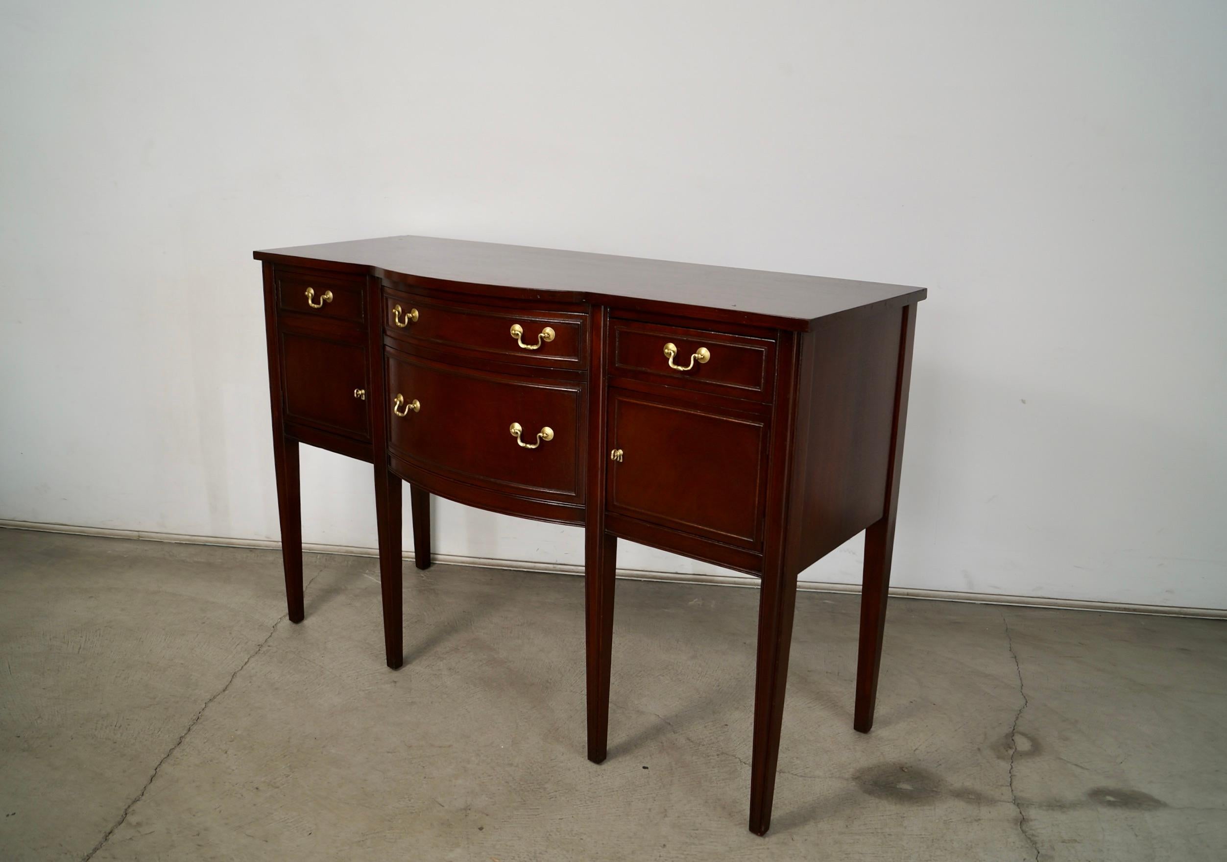 1930's Antique Federal Duncan Phyfe Style Sideboard For Sale 1
