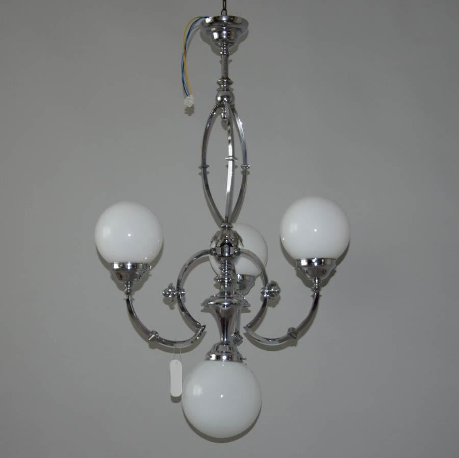 - antique long chrome art deco chandelier
- Interesting model less seen
- opal white glass, 4 lights
- chandelier was originally gas, now new wiring
- max. 4x100W, E2
- chrome is in original very good condition, only re-polished 
- height 95 cm,