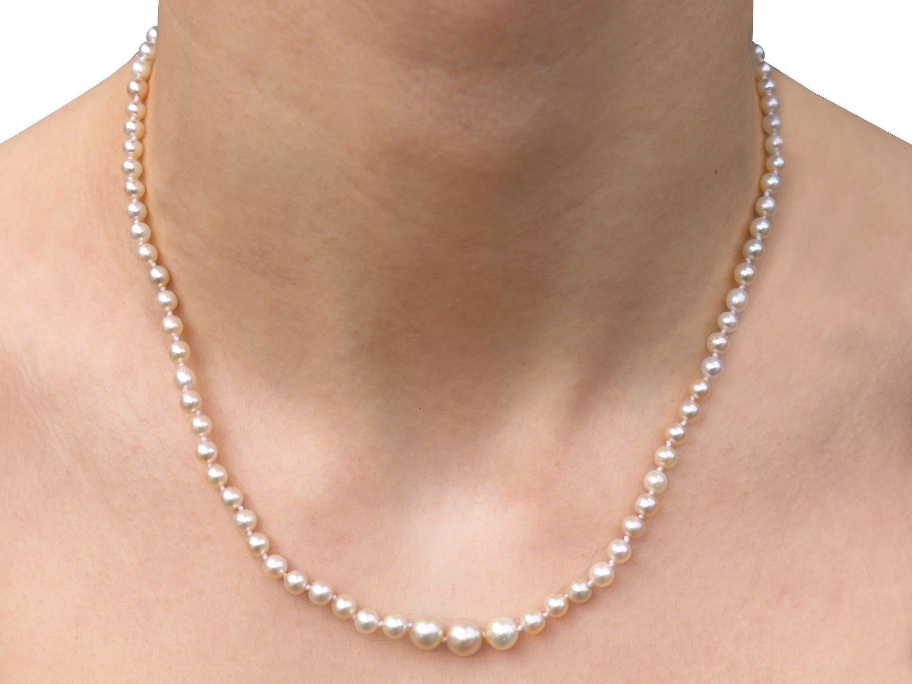 1930s Antique Single Strand Natural Pearl Necklace with Diamond Set Clasp In Excellent Condition In Jesmond, Newcastle Upon Tyne