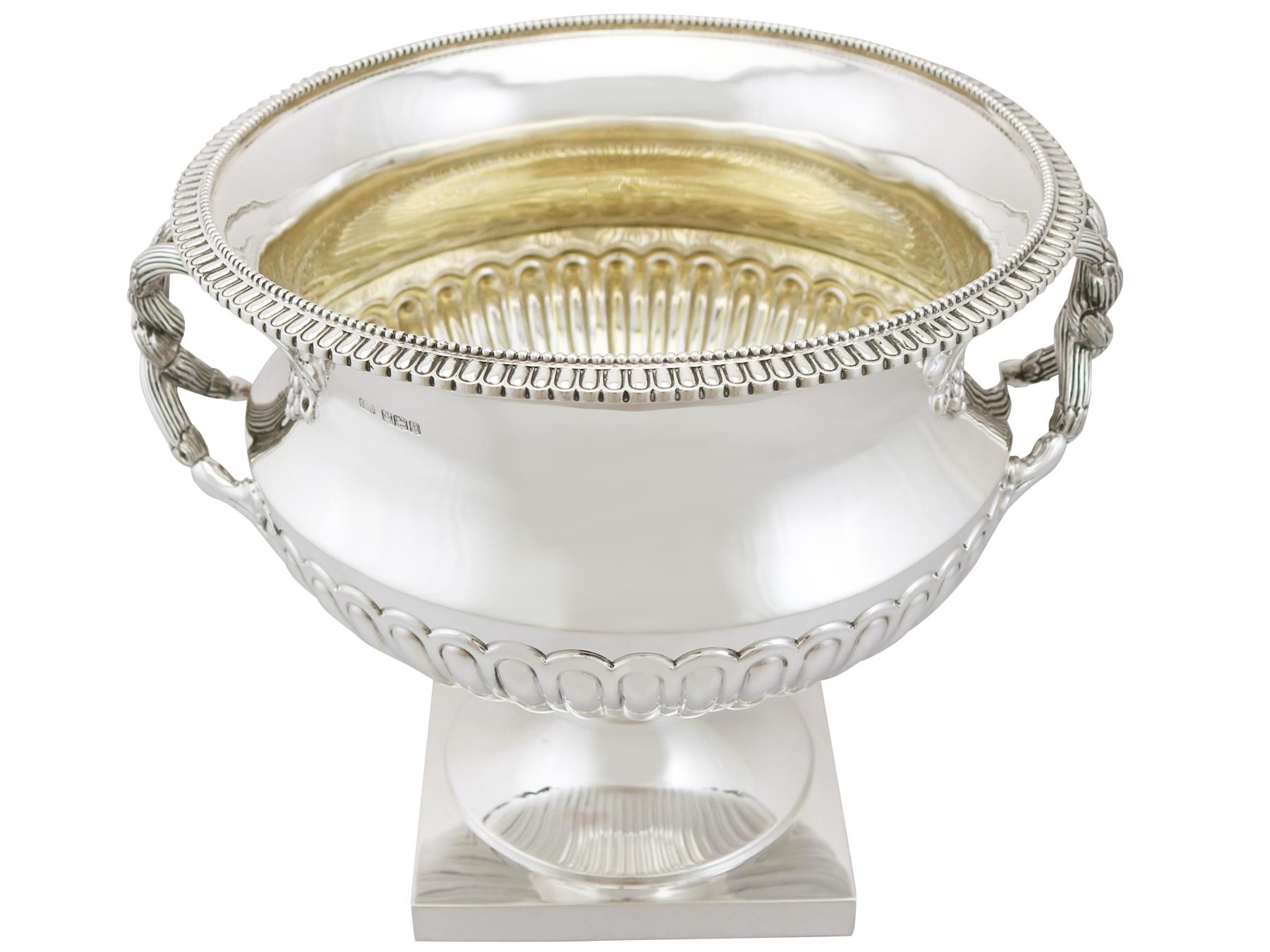 1930s Antique Sterling Silver Presentation Bowl In Excellent Condition In Jesmond, Newcastle Upon Tyne