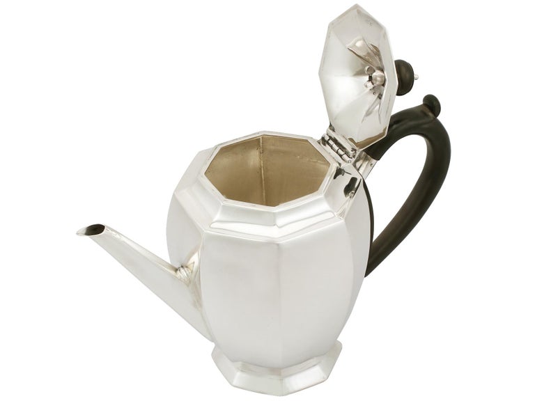 Antique George V 1930s Sterling Silver Teapot by Roberts & Belk Ltd For Sale 1