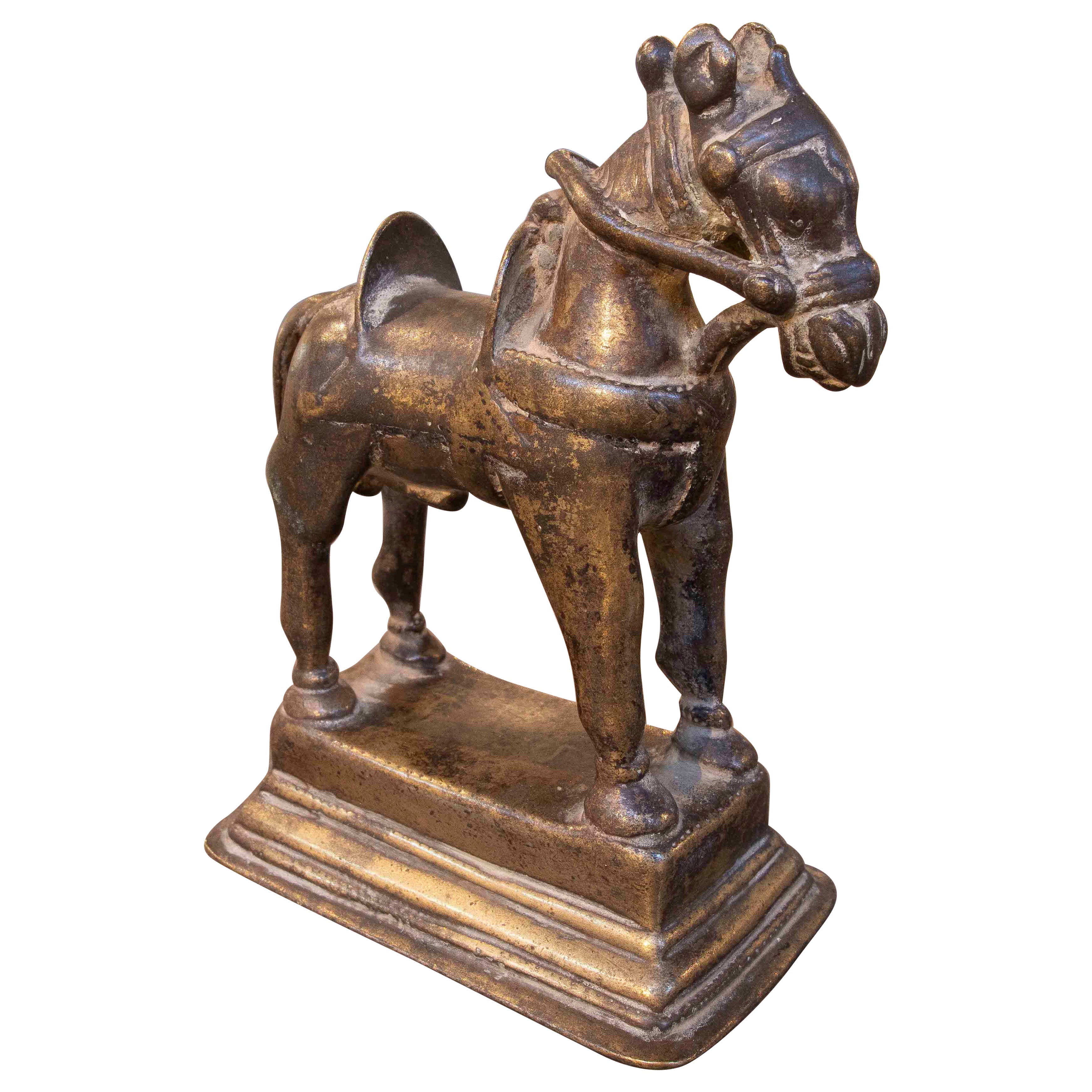 Sculpture de cheval en bronze de style ancien des années 1930 avec base décorative en vente
