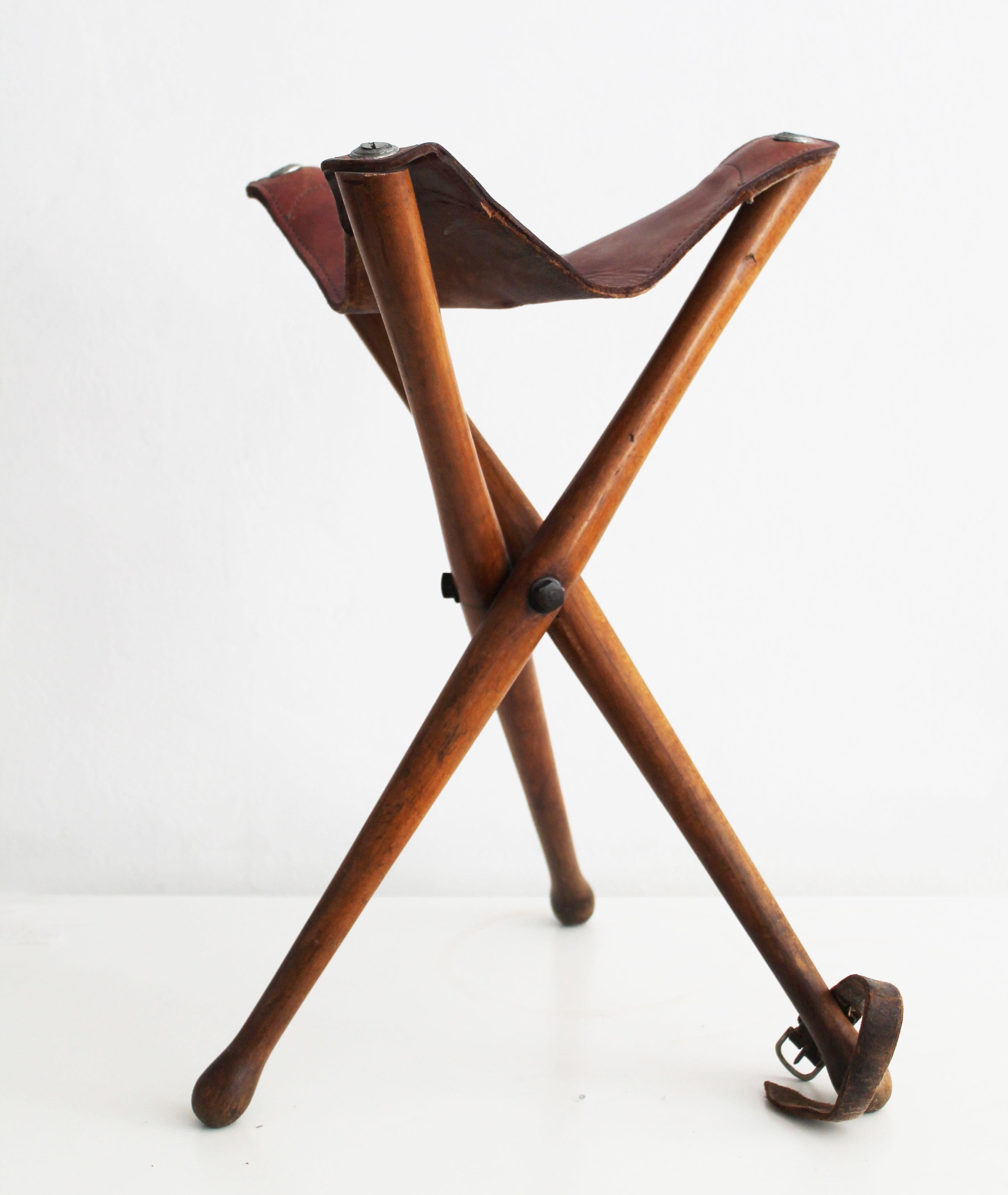 Other 1930's Antique Tourist Folding chair