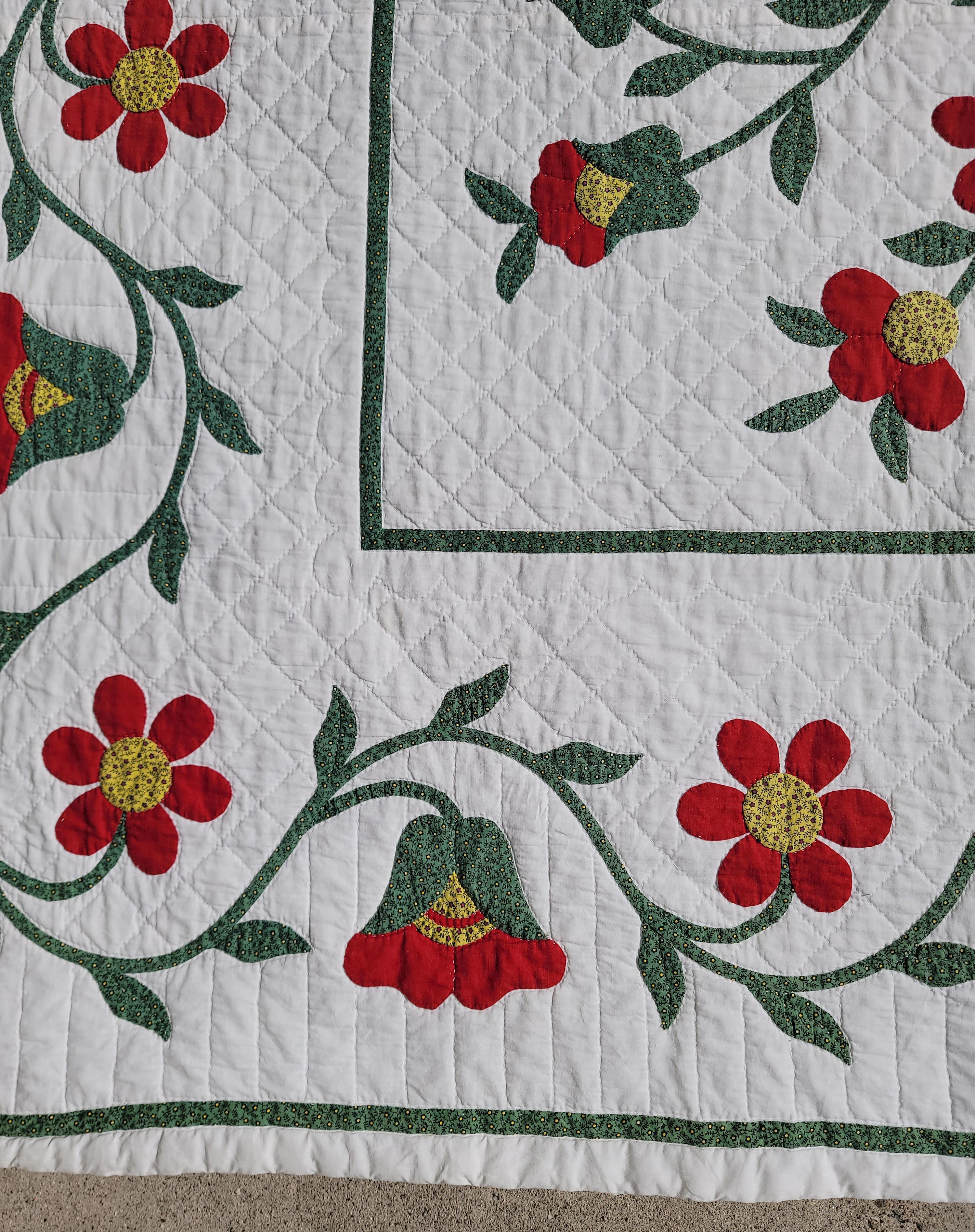 Hand-Crafted 1930's Appliqué Eagle Quilt For Sale