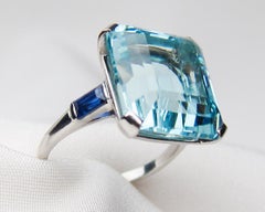1930s Aquamarine and Sapphire Platinum Cocktail Ring