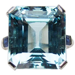 1930s Aquamarine and Sapphire Platinum Cocktail Ring