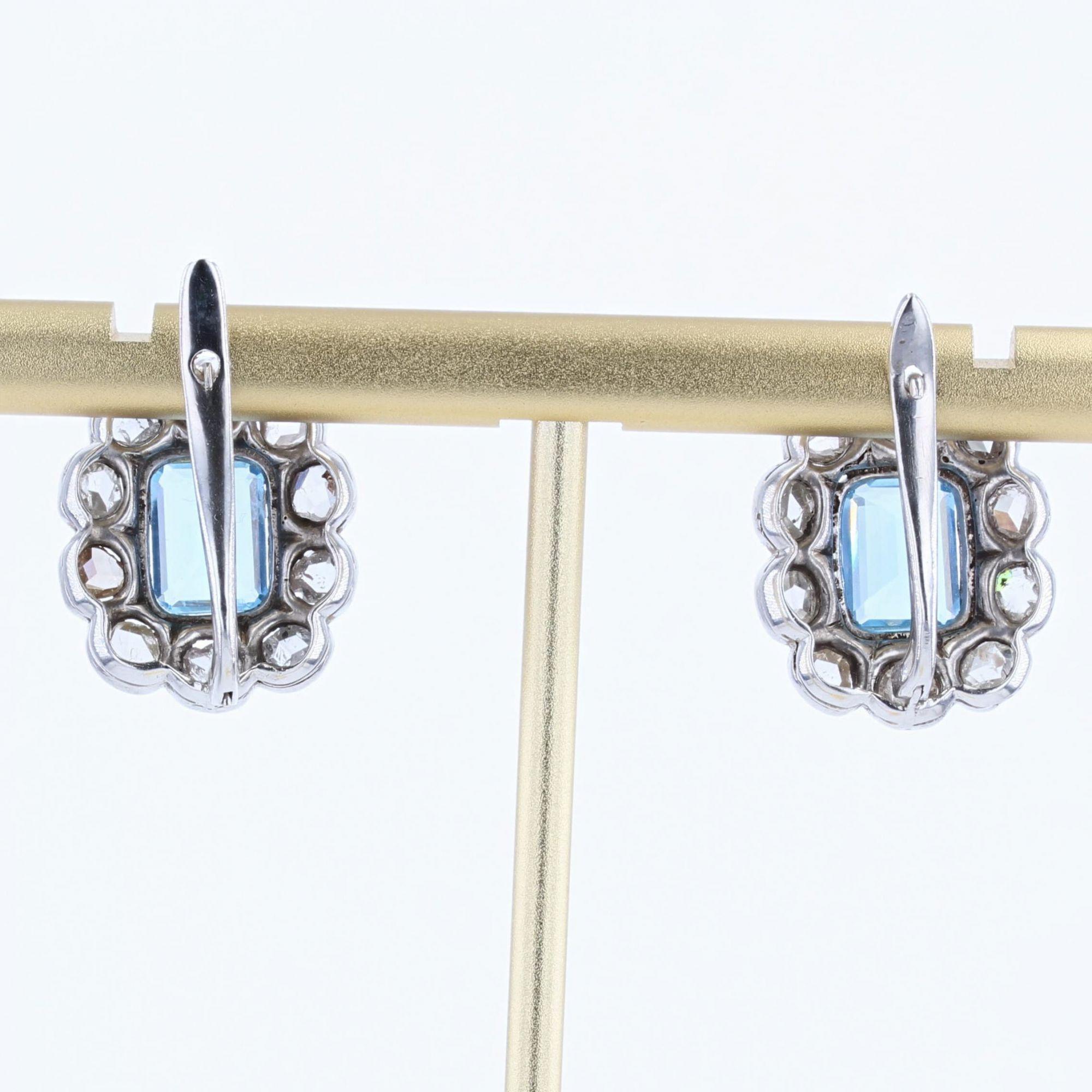 1930s Aquamarine Diamonds 18 Karat White Gold Daisy Stud Earrings For Sale 2