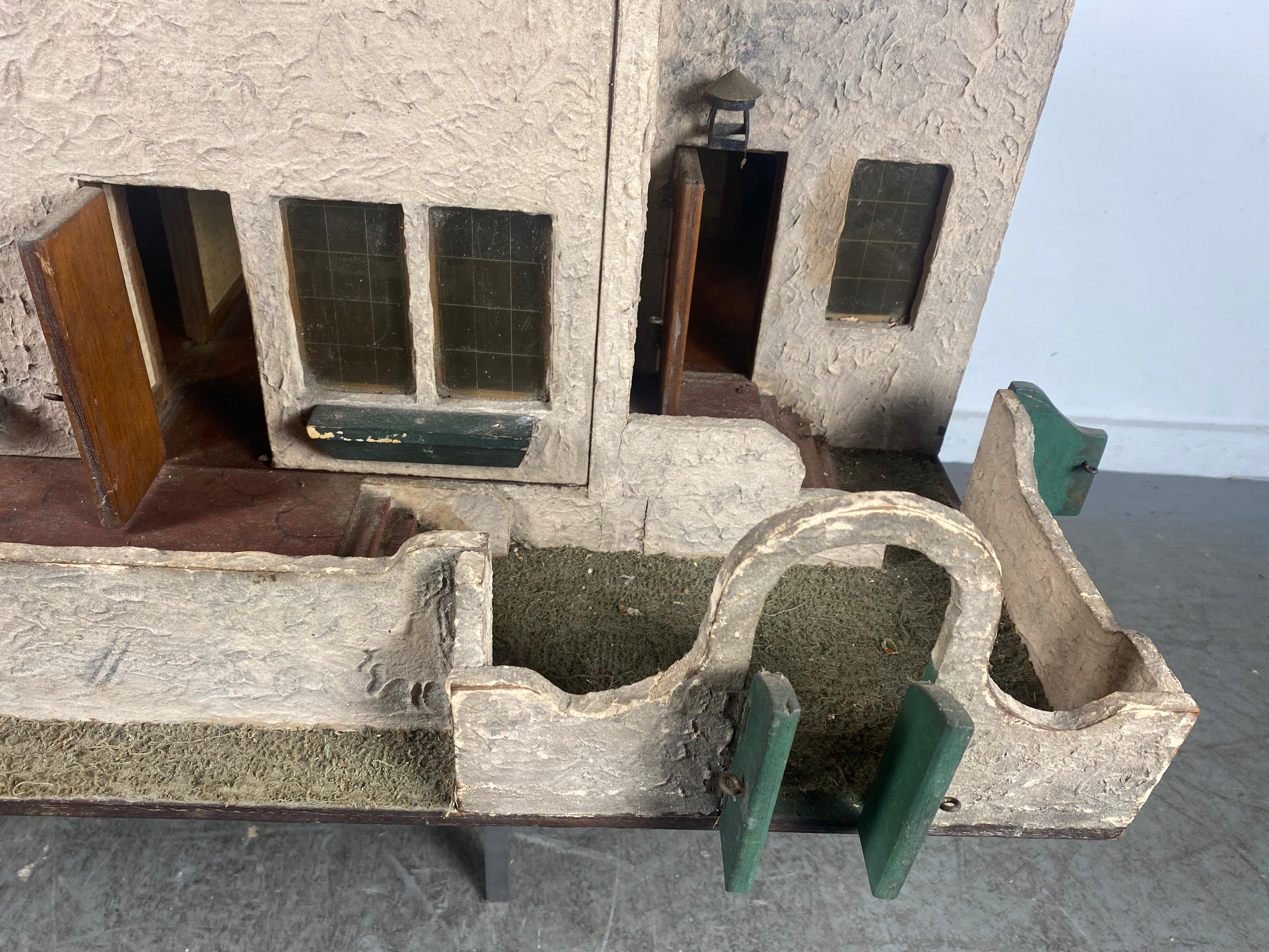 Mid-20th Century 1930s Architectural Model, 'Doll House', Modernist Adobe Home, Interior Lighting For Sale