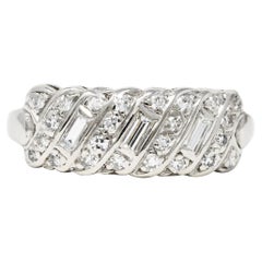 Bague jonc tissée vintage Art déco en platine avec diamants 0,50 carat, années 1930 Bague jonc tissée vintage Art déco en platine avec diamants 0,50 carat, années 1930