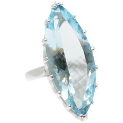 1930s Art Deco 11.82 Carat Aquamarine Platinum Ring