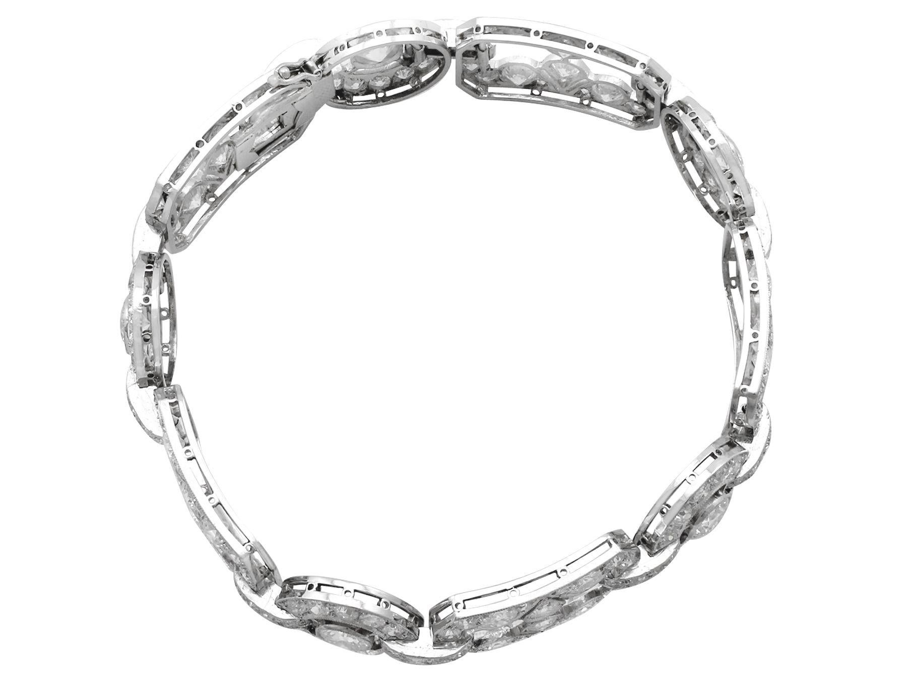 A stunning antique Art Deco 12.29 carat diamond and platinum bracelet and presentation case; part of our diverse antique estate jewelry collections.

This stunning, fine and impressive Art Deco diamond bracelet has been crafted in platinum.

The