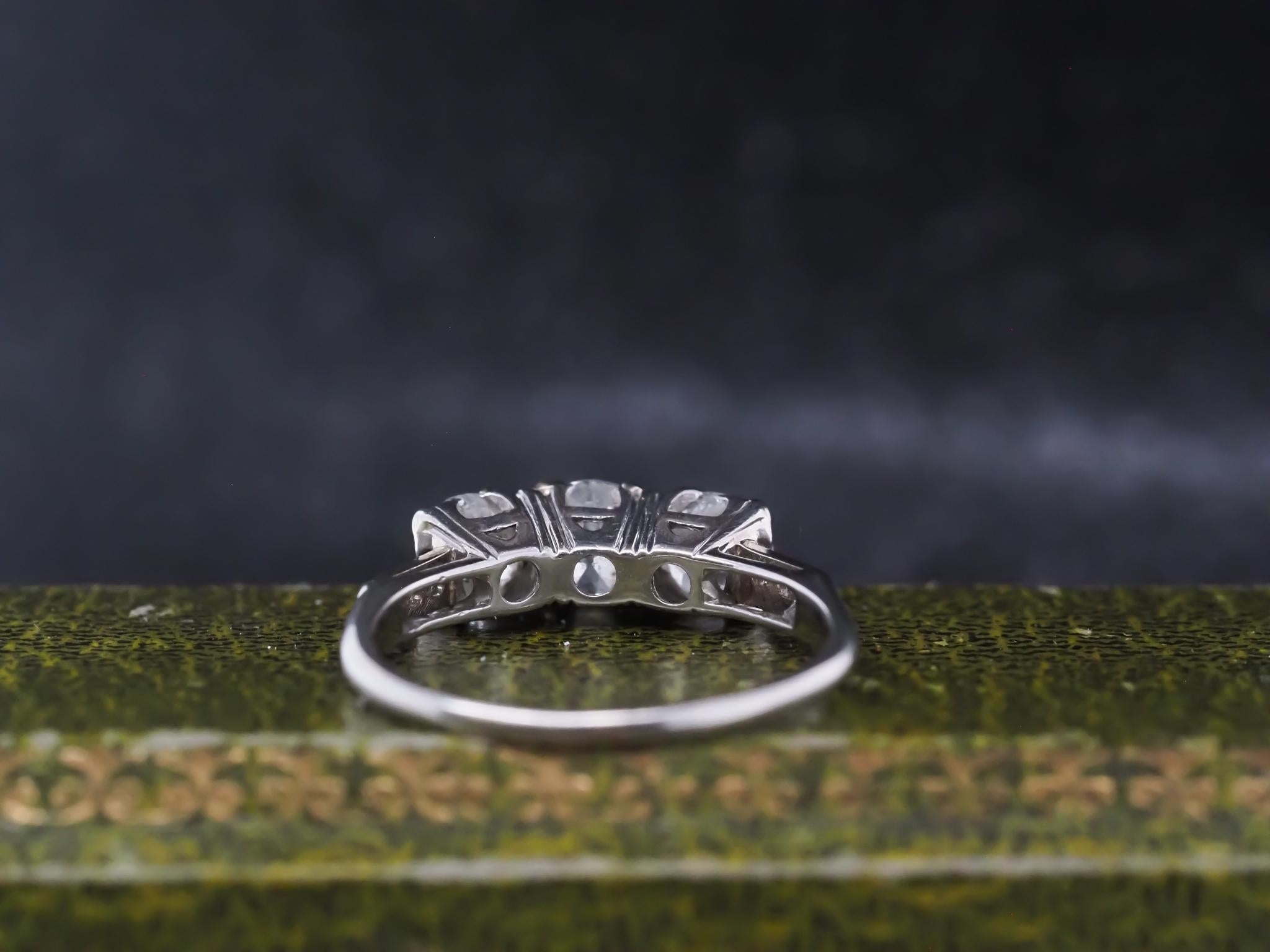 1930s Art Deco 1.50cttw 3 Stone Old European Diamond Ring For Sale 4