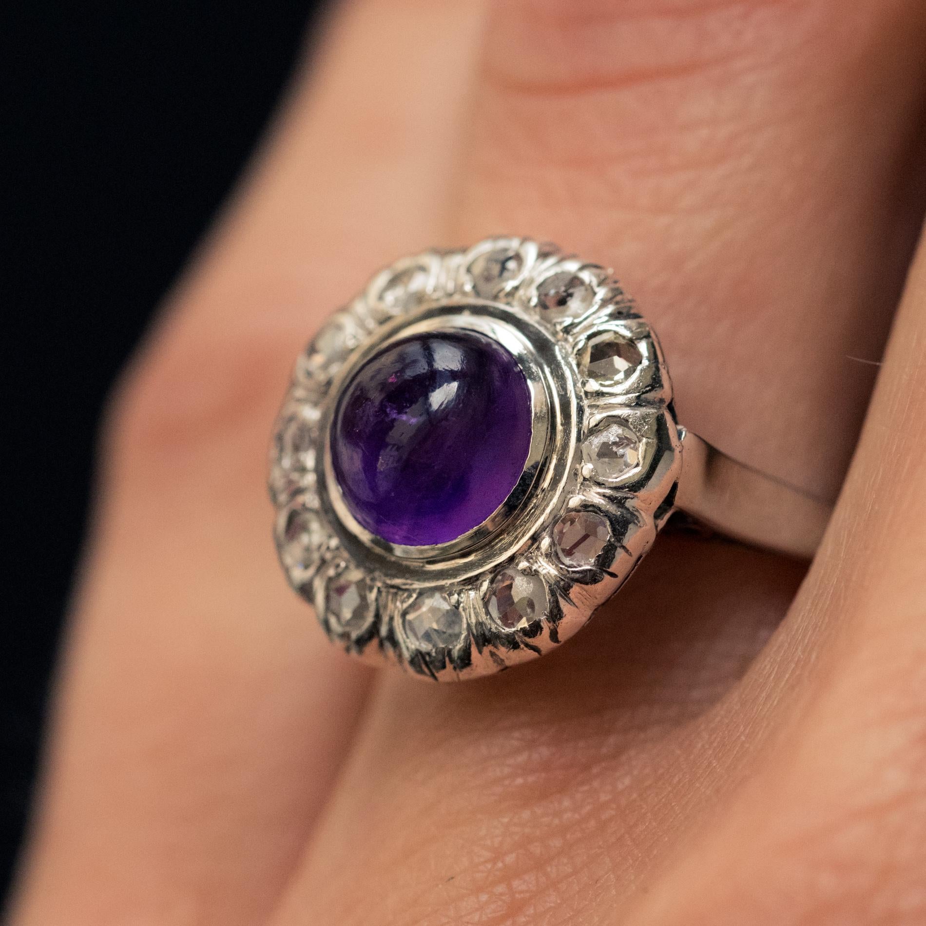 Women's 1930s Art Deco 1.75 Carat Amethyst Diamonds 18 Karat White Gold Ring For Sale