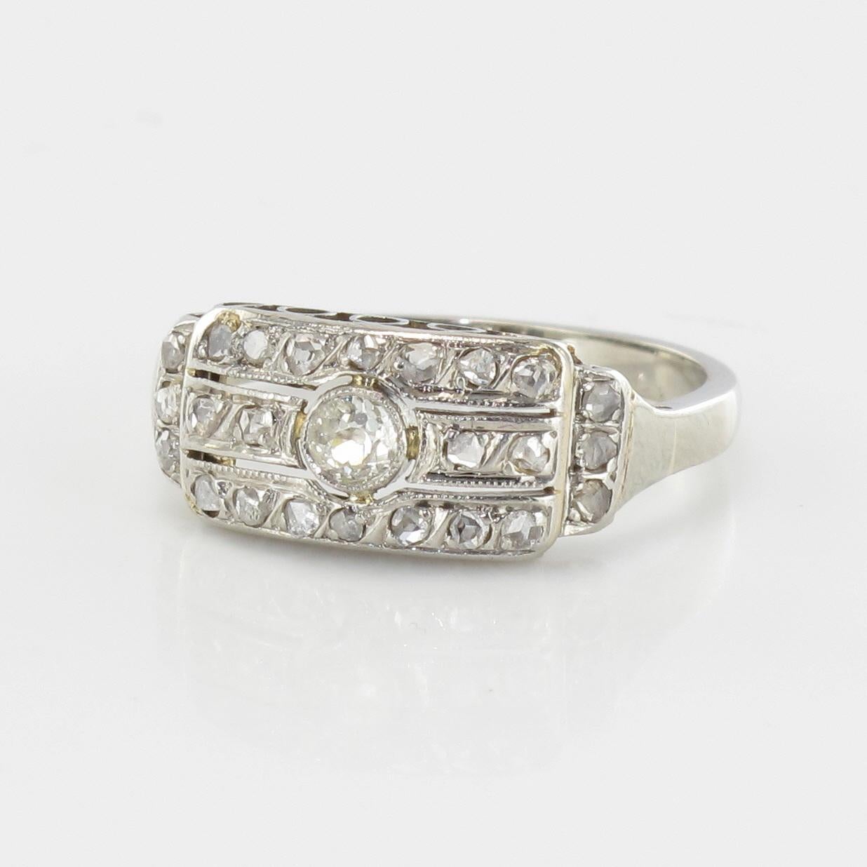 1930s Art Deco 18 Karat White Gold Diamond Ring 1