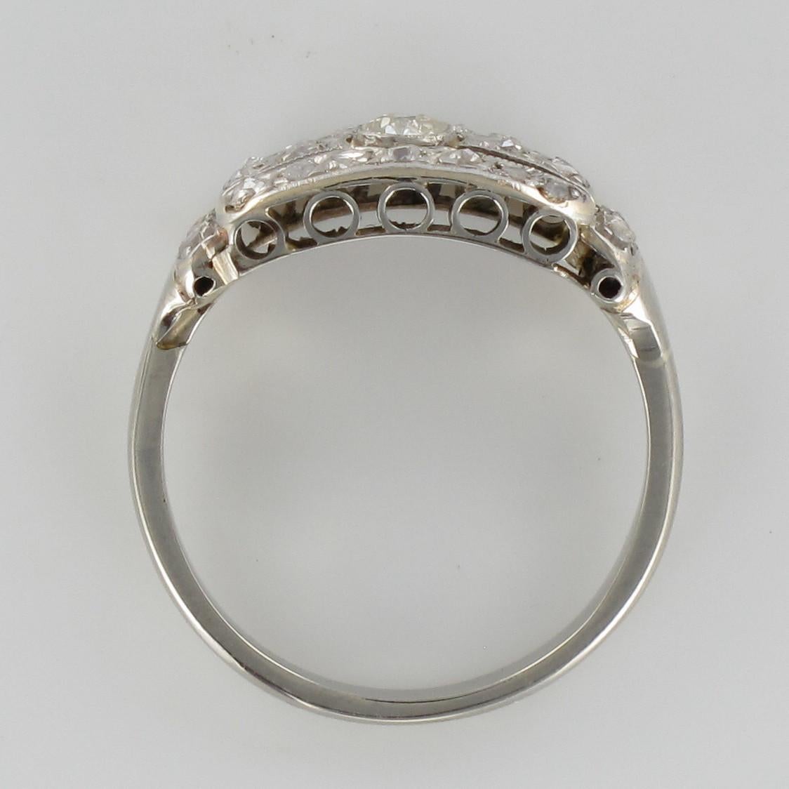 1930s Art Deco 18 Karat White Gold Diamond Ring 2