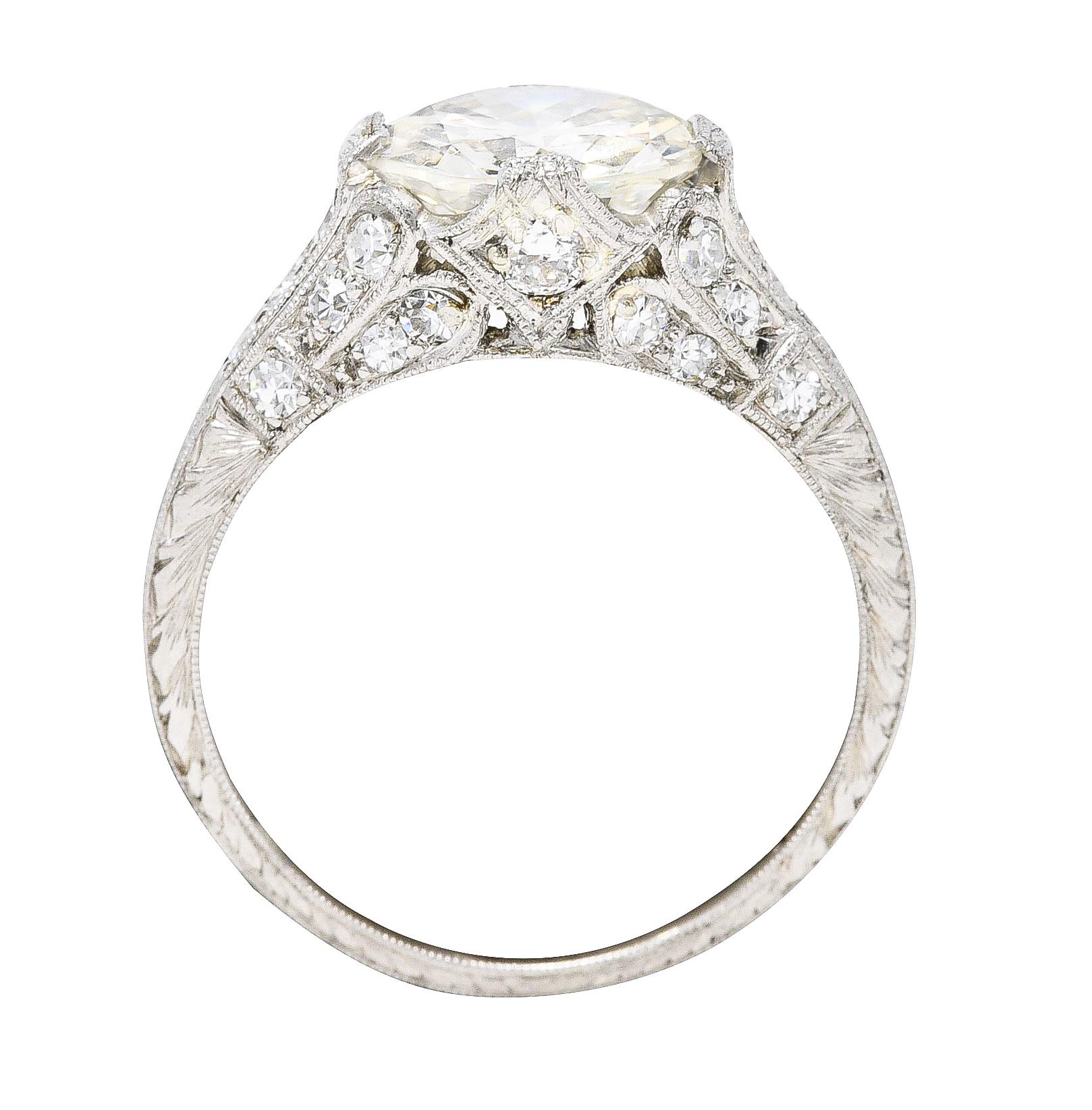 1930's Art Deco 2.58 Carats Old European Diamond Platinum Floral Engagement Ring 5