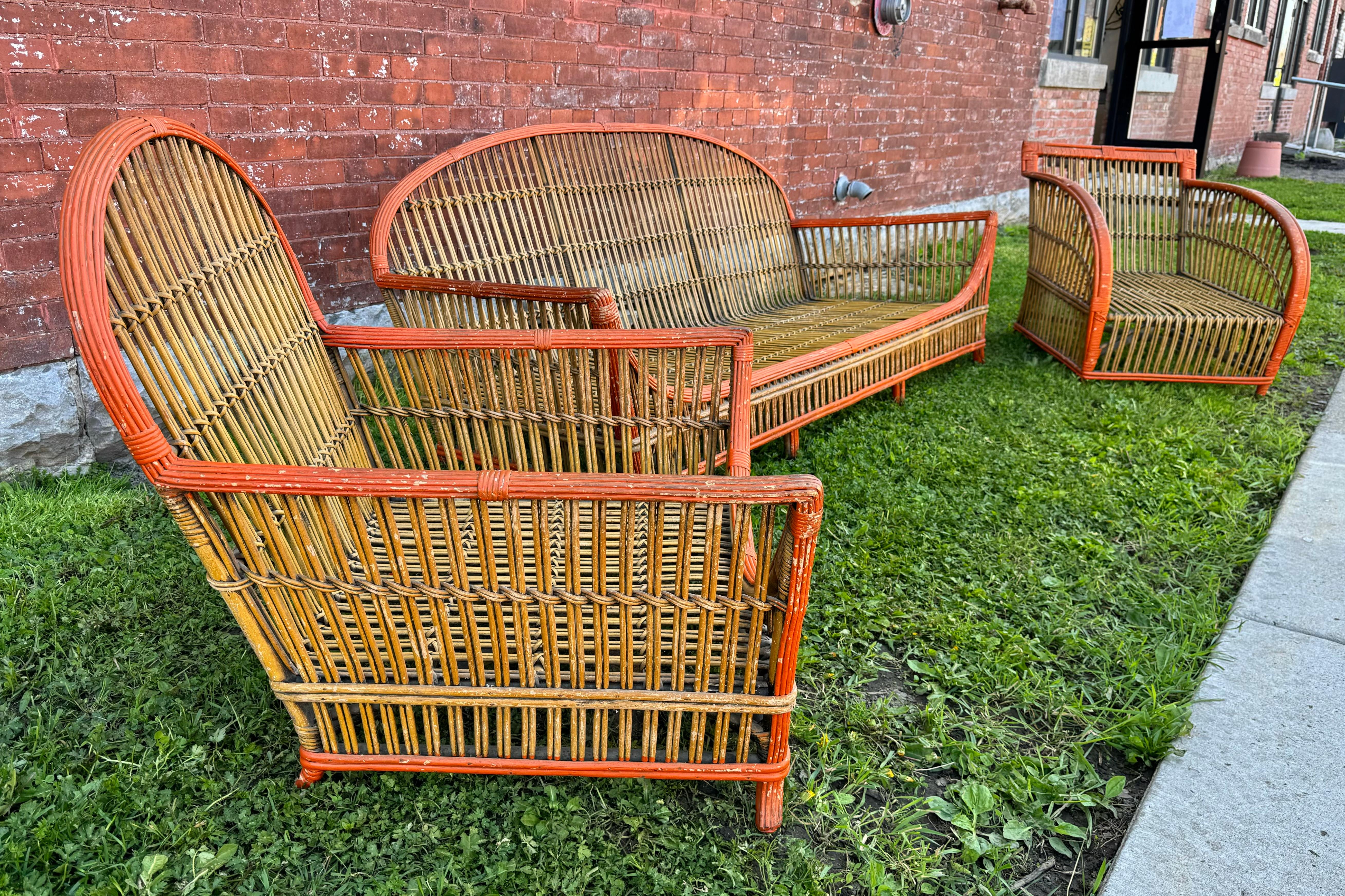 1930's Art Deco  3-Piece / Stick wICKER / Split Reed Sofa and Chairs, Ypsilanti  For Sale 1