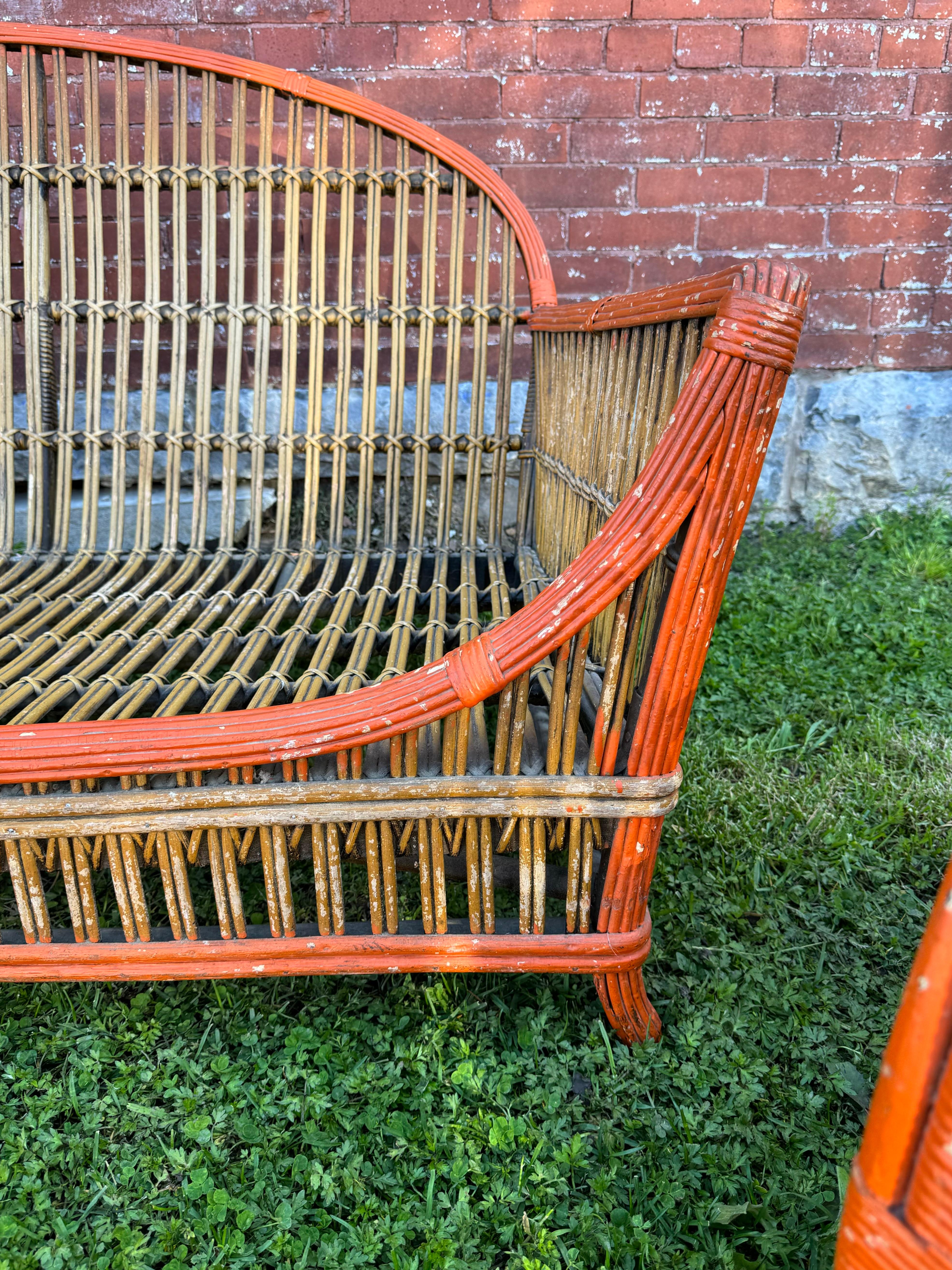 1930er Jahre Art Deco  3-teiliges / Stick wICKER / Sofa und Stühle aus gespaltenem Schilf, Ypsilanti im Angebot 1