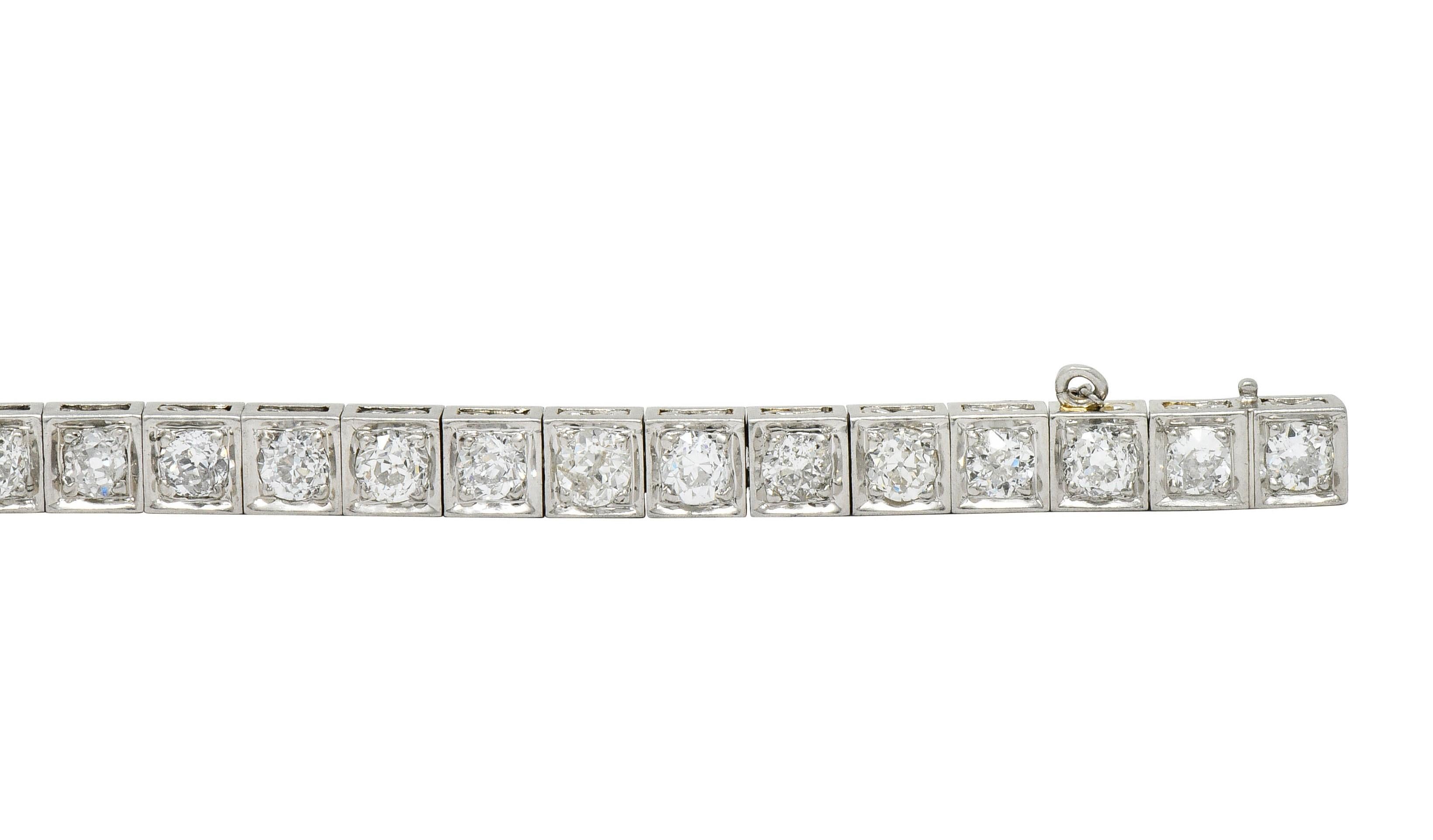 Women's or Men's 1930s Art Deco 4.85 Carat Old European Cut Diamond Platinum Line Bracelet
