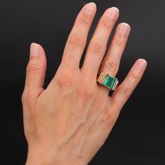 1930s Art Deco 5, 24 Carat Emerald 18 Karat Rose Gold Ring