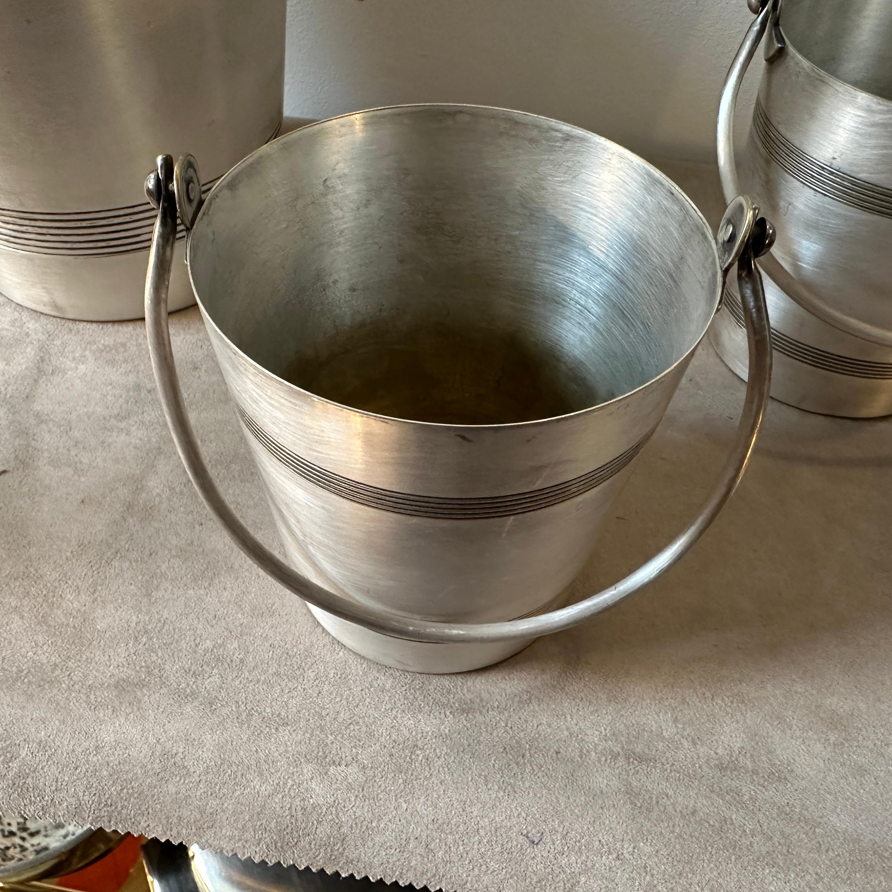 1930s Art Deco Aluminum French Wine Cooler and Two Ice Bucket by Reneka For Sale 4