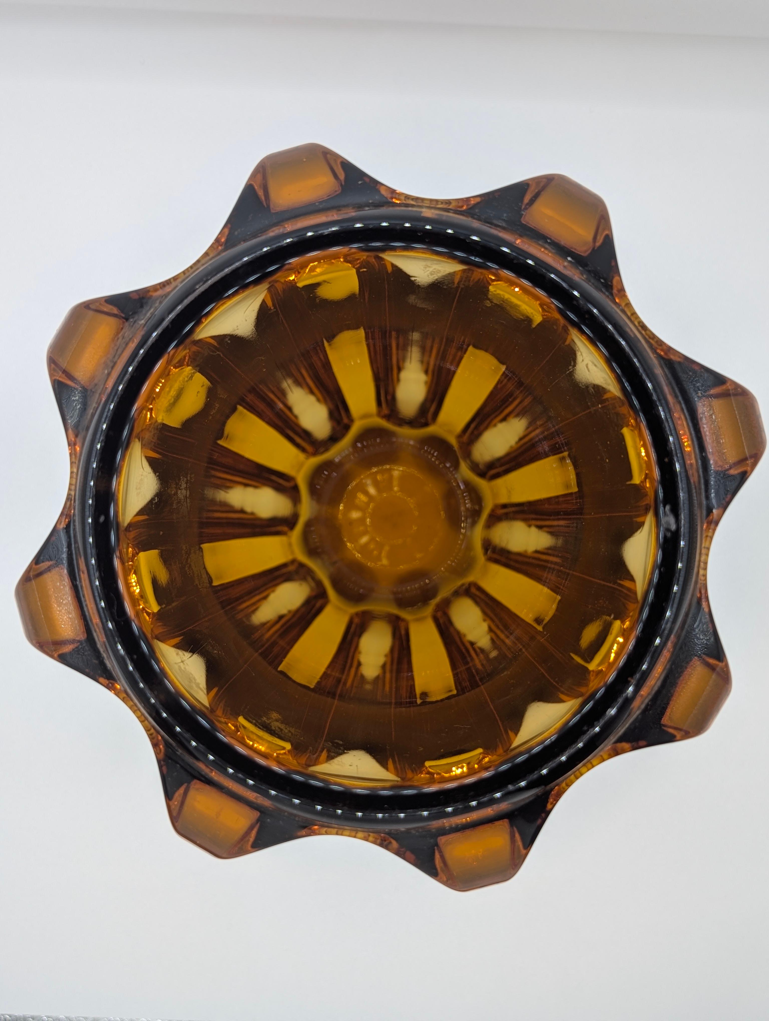 1930s Art Deco Amber Glass Vase by Rudolf Schrötter for Moser en venta 12