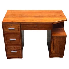 1930s Art Deco American Walnut Desk