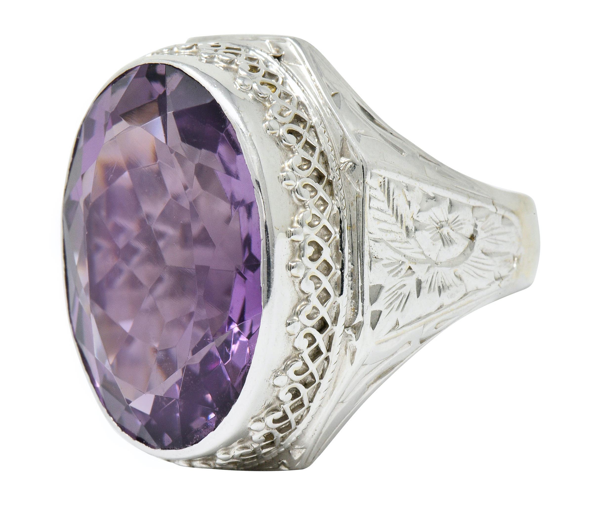 1930s Art Deco Amethyst 14 Karat White Gold Statement Ring In Excellent Condition In Philadelphia, PA