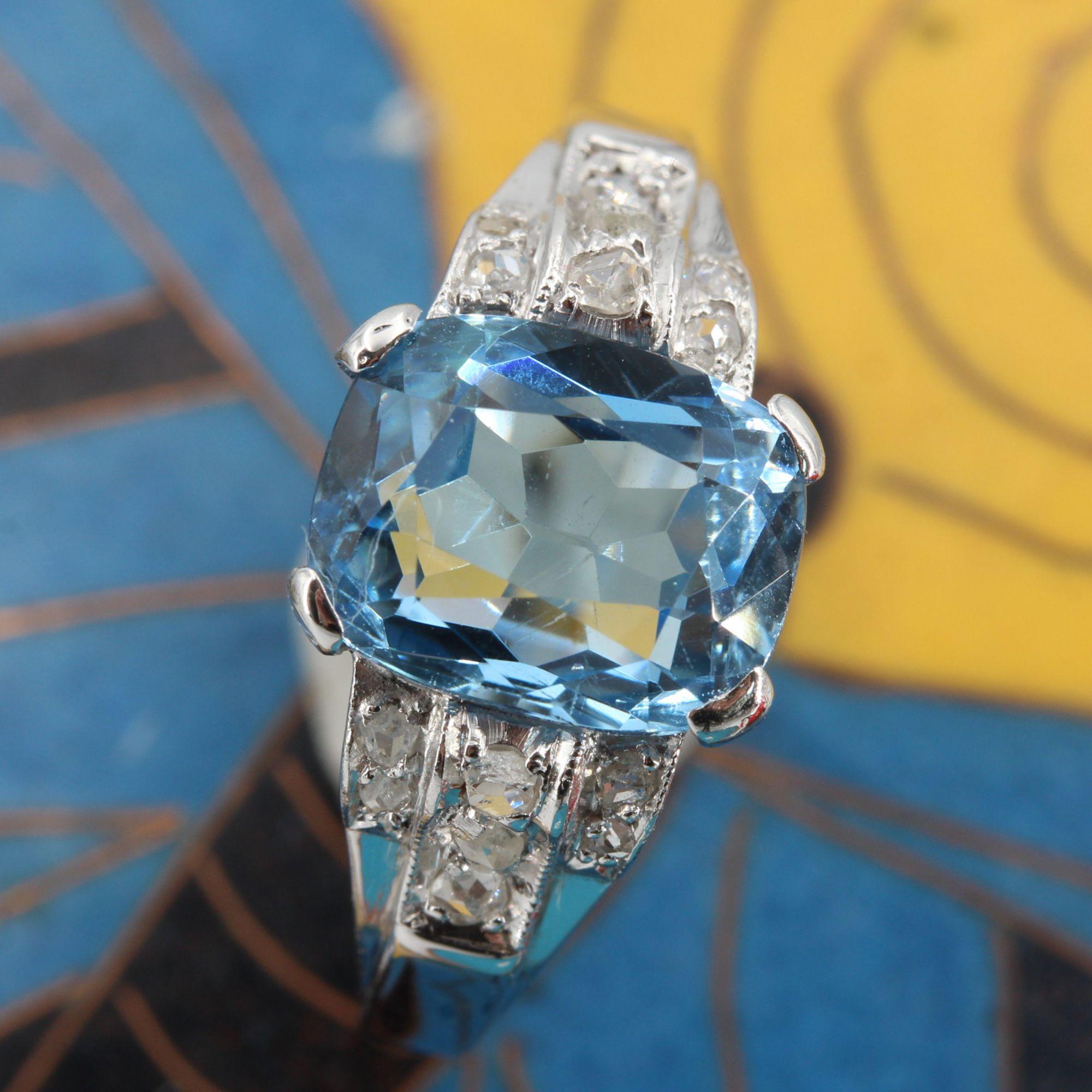 1930s Art Deco Aquamarine Diamonds Platinum Ring 1