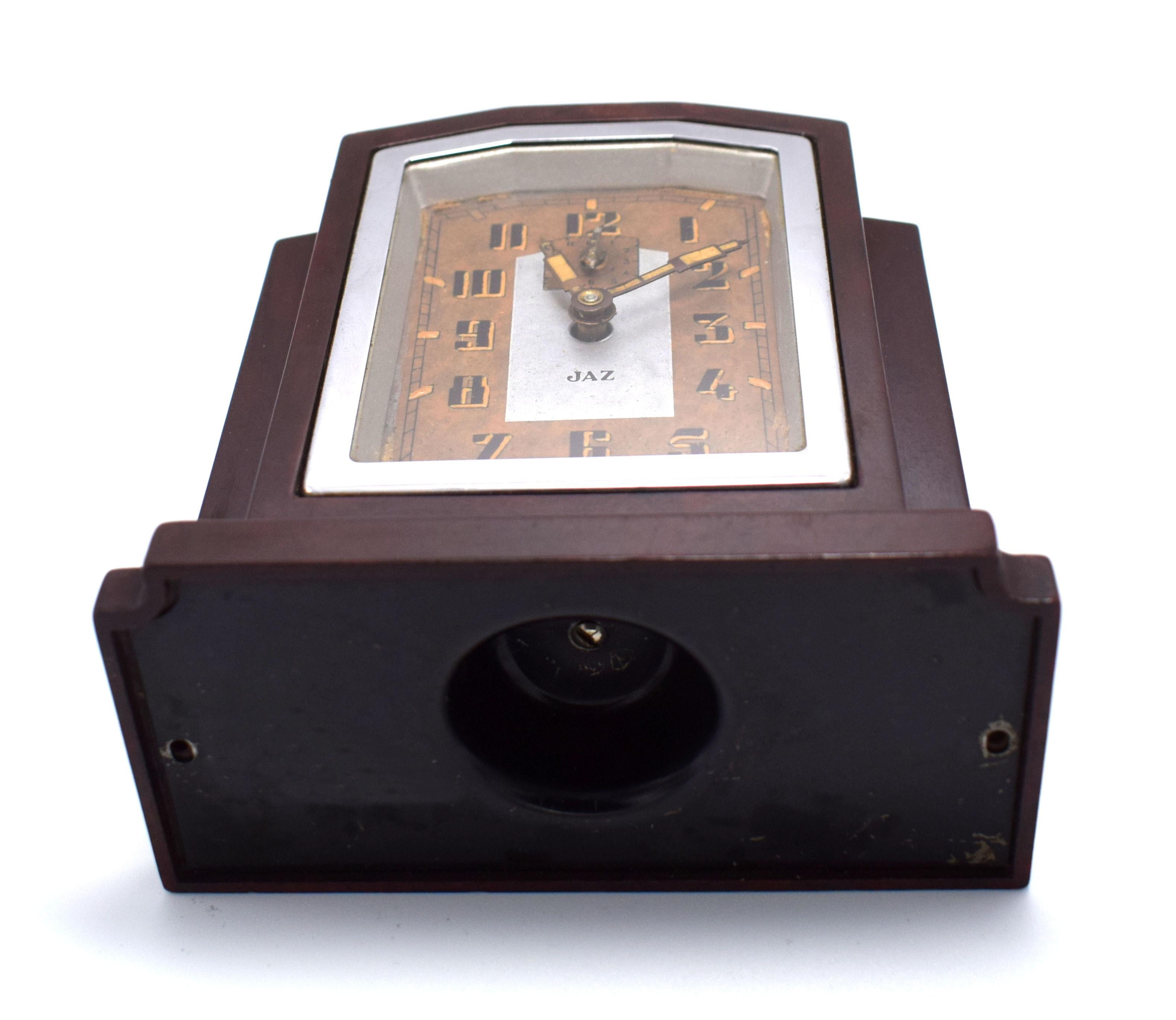 Beveled 1930s Art Deco Bakelite Clock by JAZ