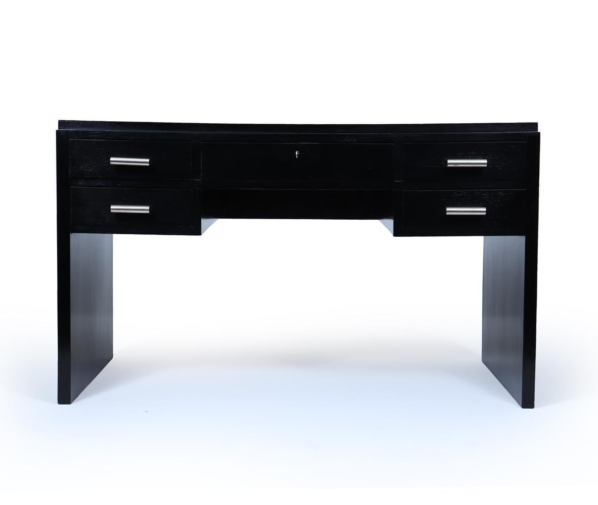 1930er Art Deco Schwarzer Ebonisierter Schreibtisch (Art déco) im Angebot