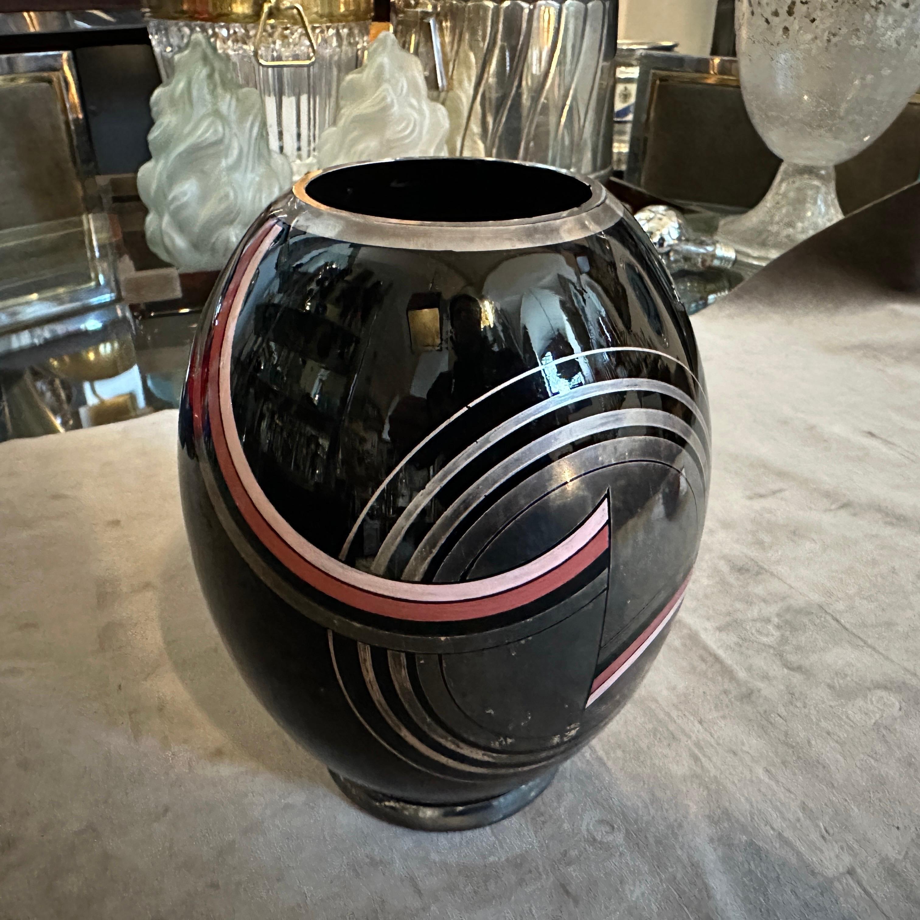 Art Déco Vaso francese in vetro nero, argento e rosa Art Deco anni '30 in vendita