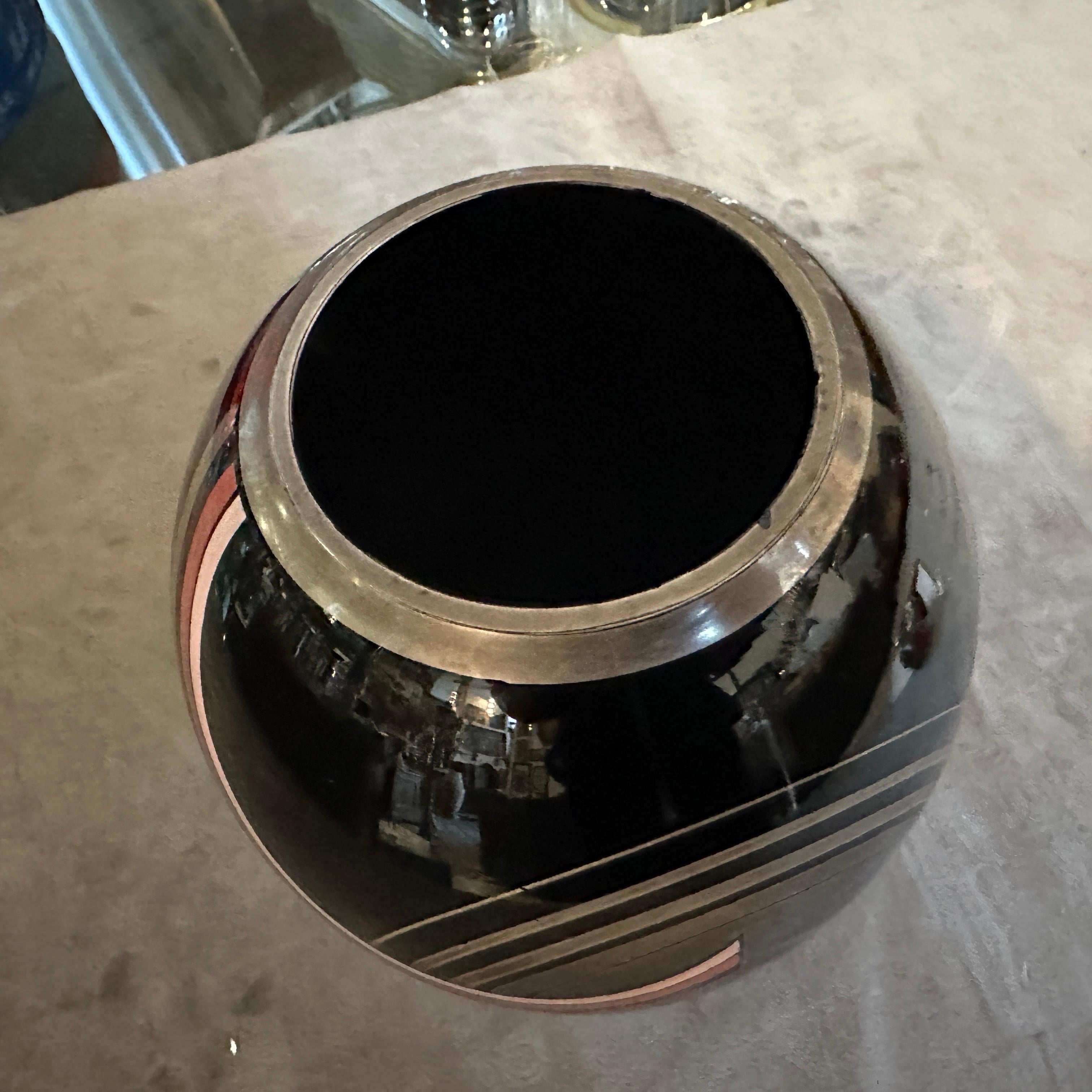 Vaso francese in vetro nero, argento e rosa Art Deco anni '30 In condizioni buone in vendita a Aci Castello, IT