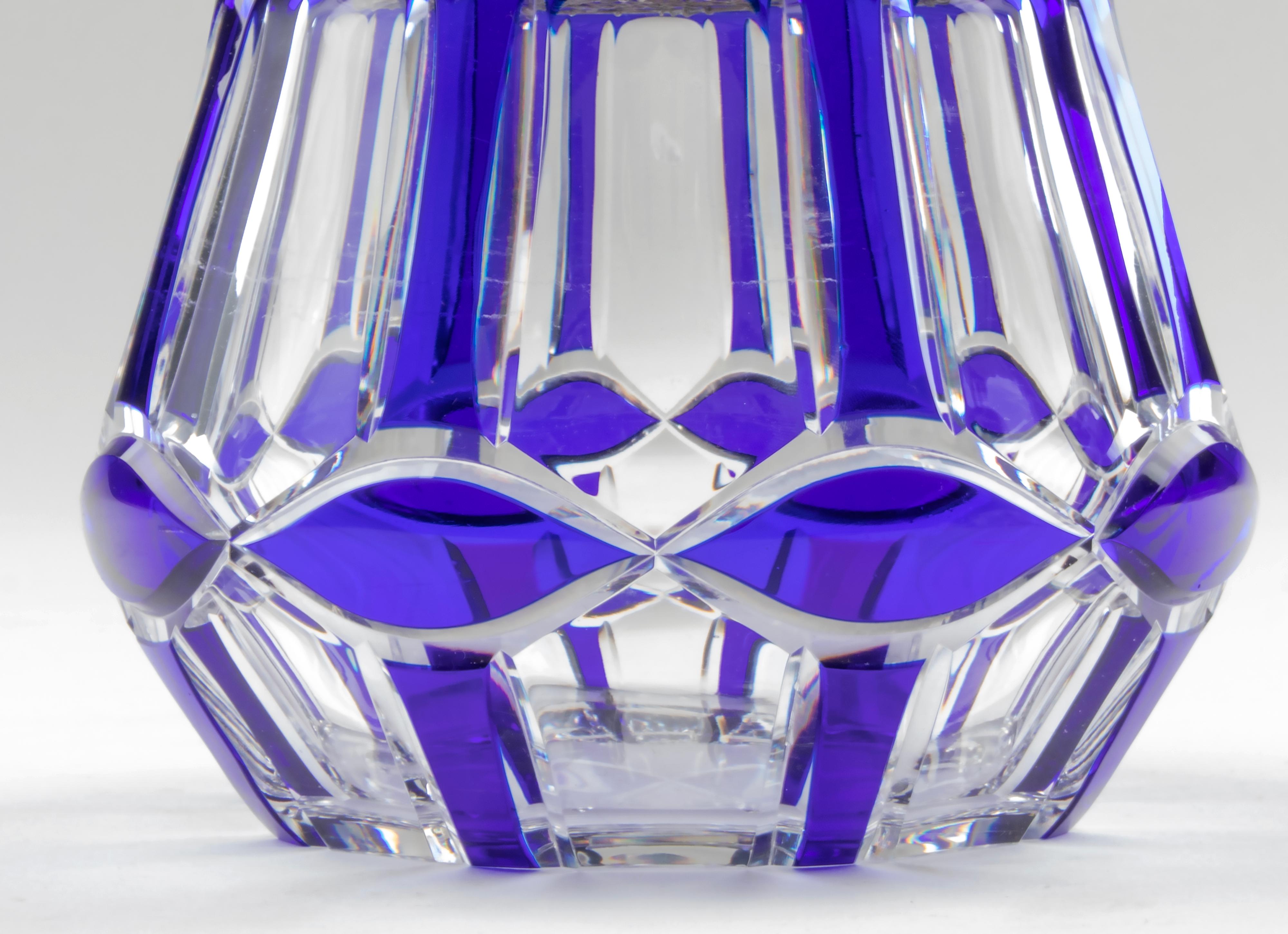 1930's Art Deco Blue Crystal Vase 'Pick-Fleur' Made by Val Saint Lambert For Sale 6